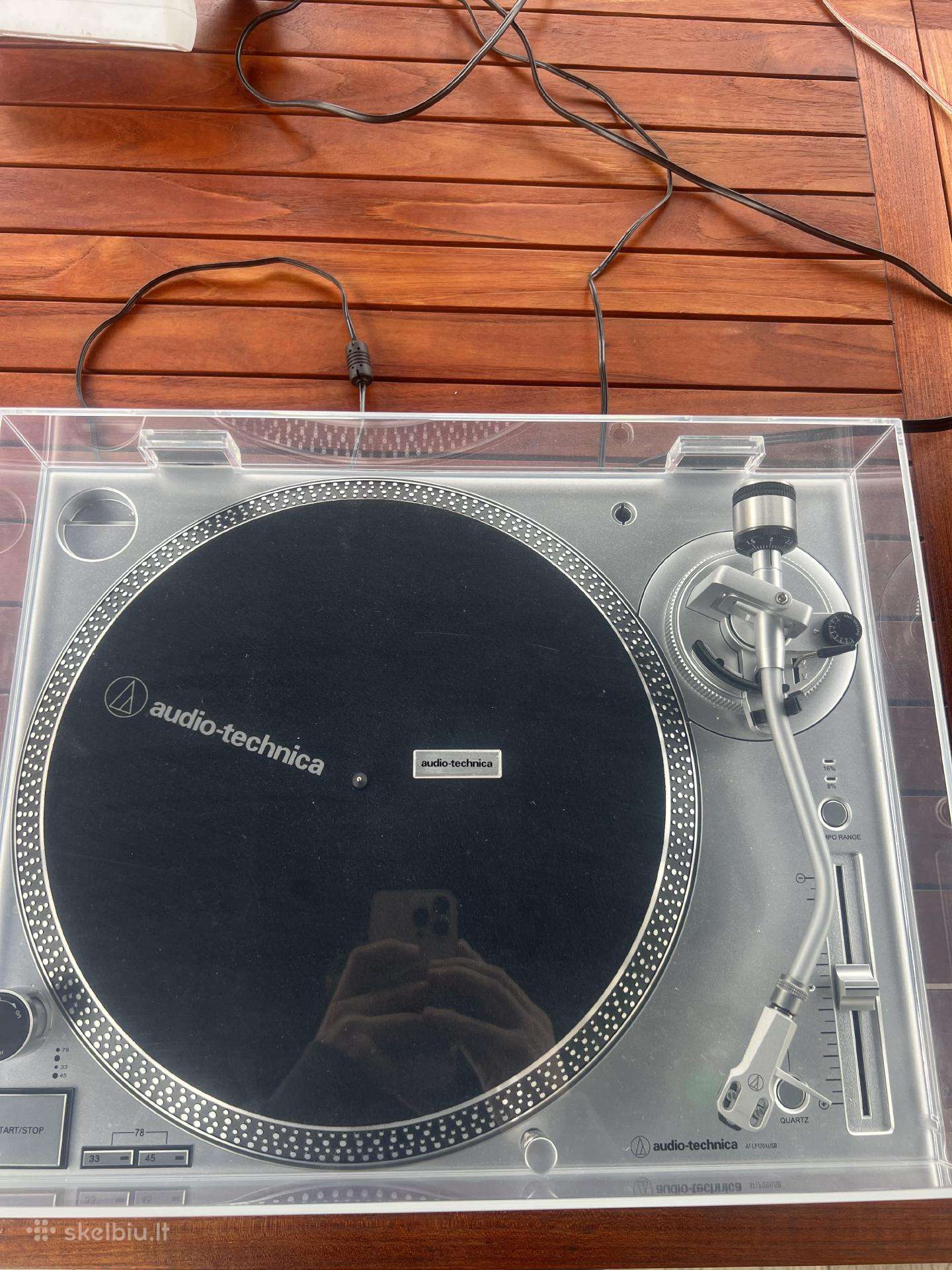 PatefonasAudiotechnicaat-lp120xusb