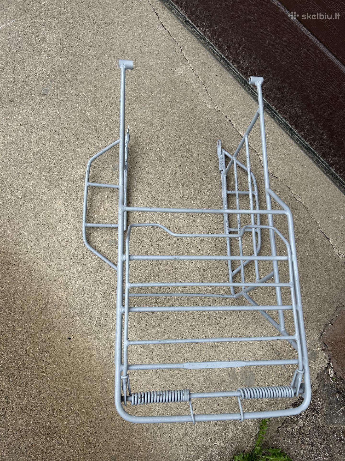 Iž bagažnikas bagažinė 10 €