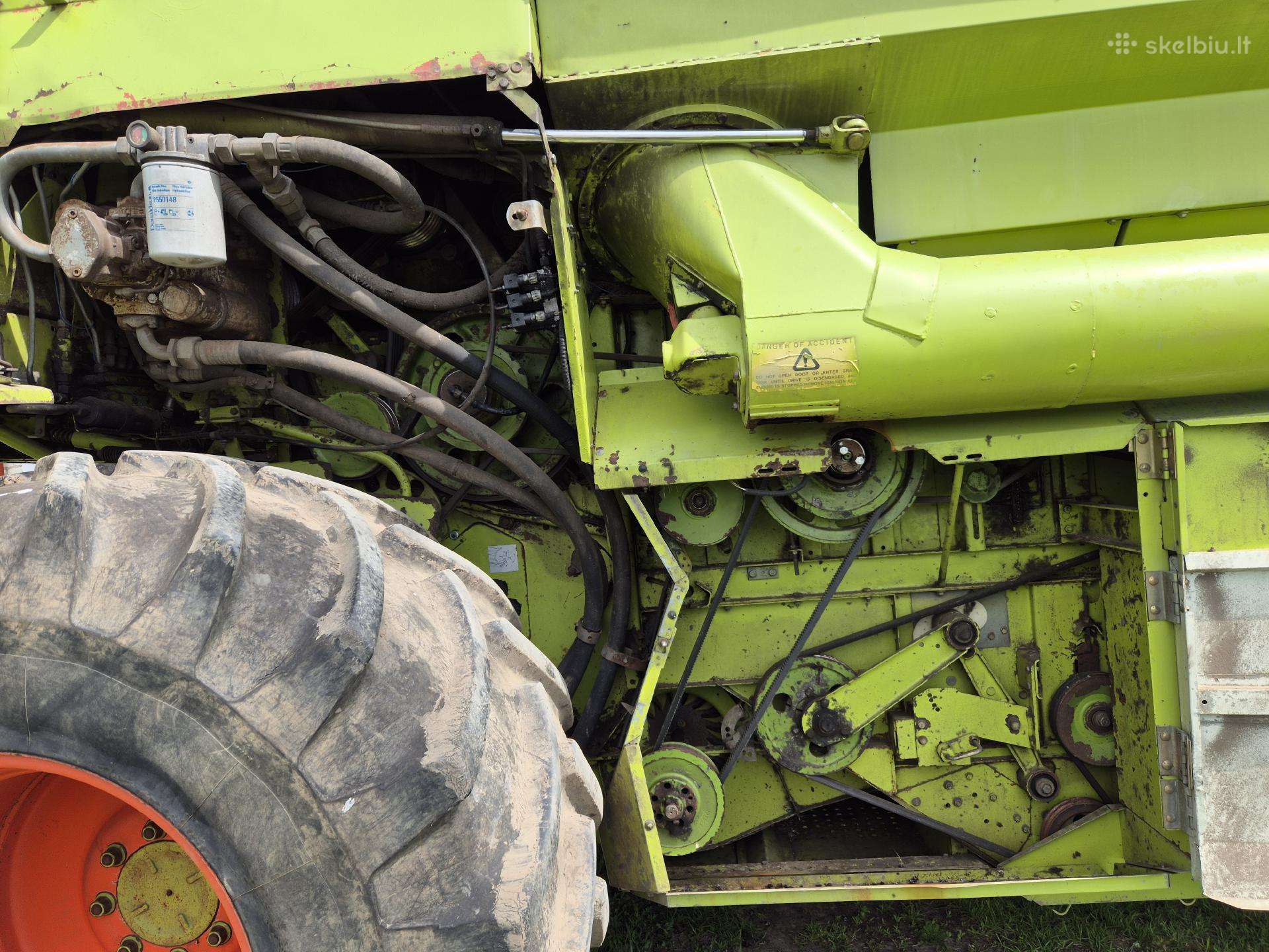 Claas Commandor 116cs, kombainai