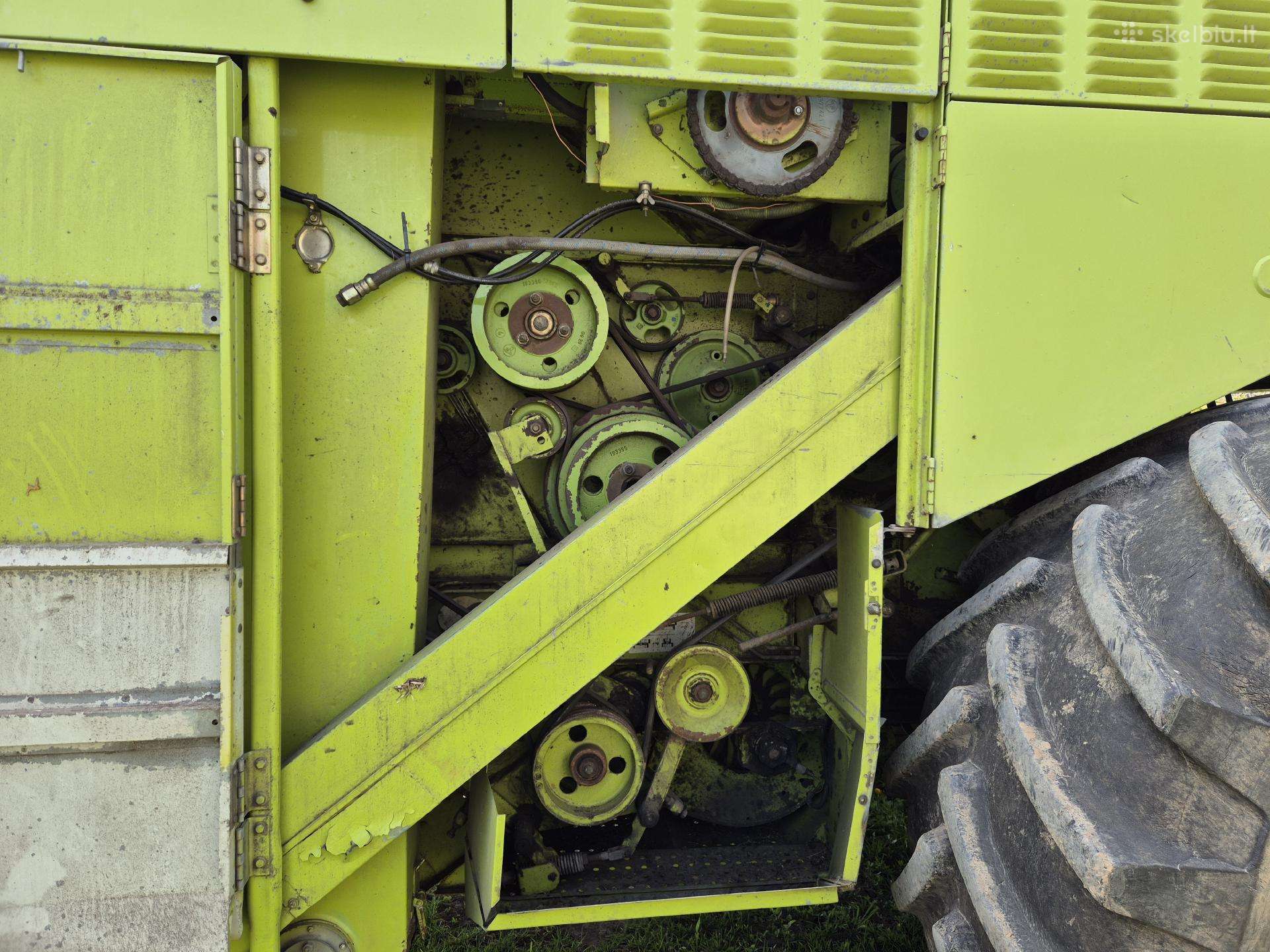 Claas Commandor 116cs, kombainai