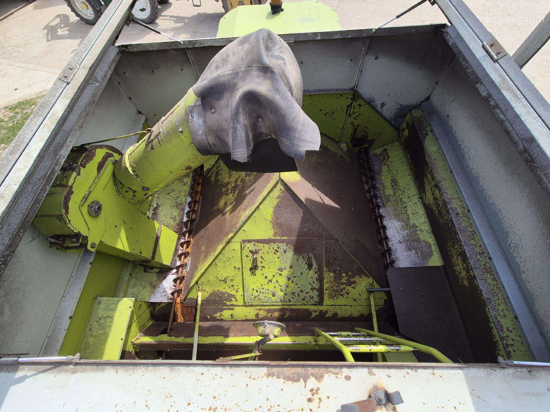 Claas Commandor 116cs, kombainai