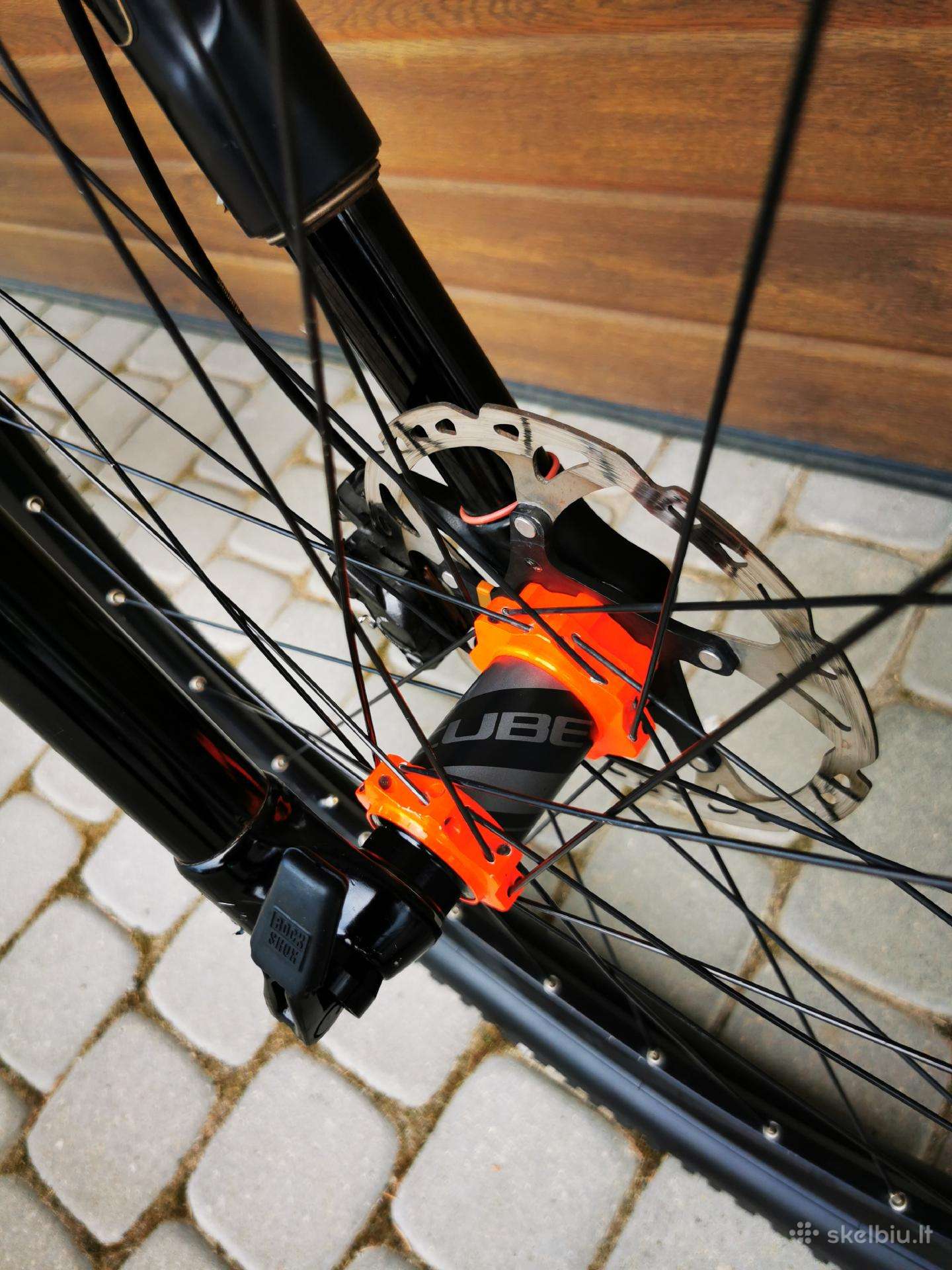 Mountain bike Cube
