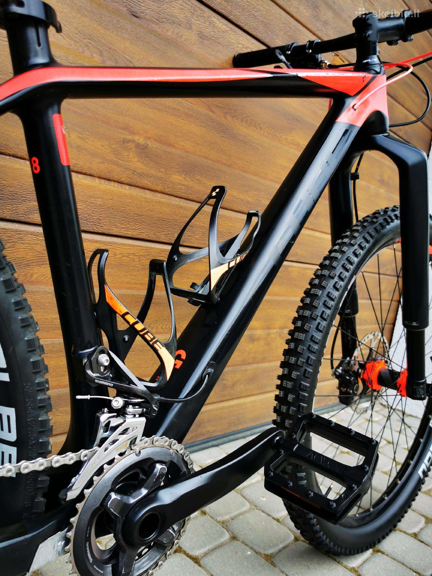 Mountain bike Cube