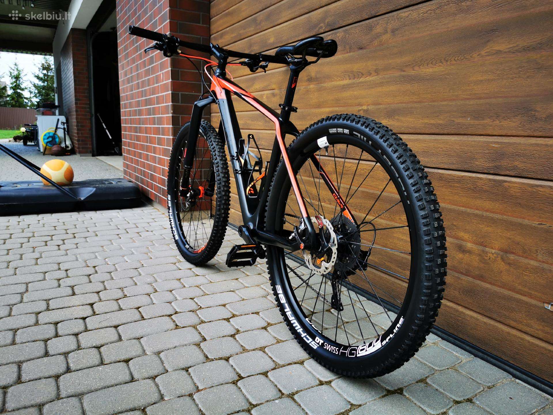 Mountain bike Cube
