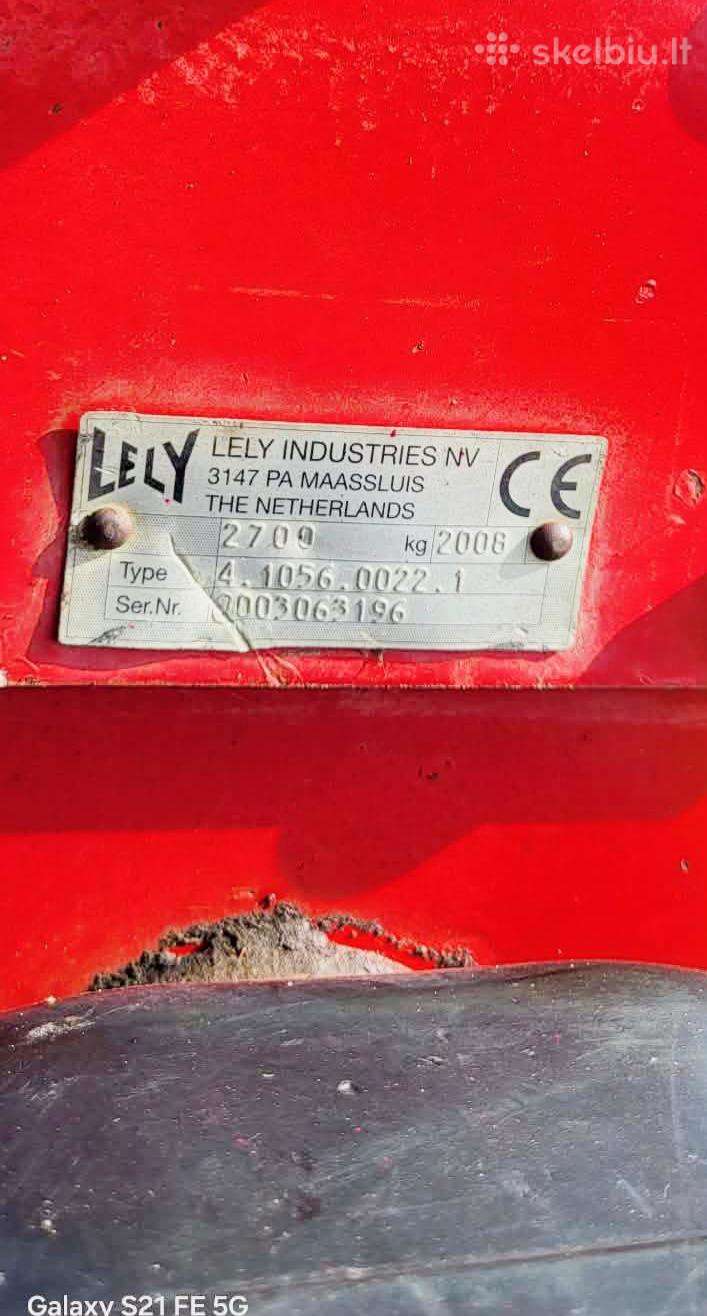 Lely Hibiscus 855, rakes