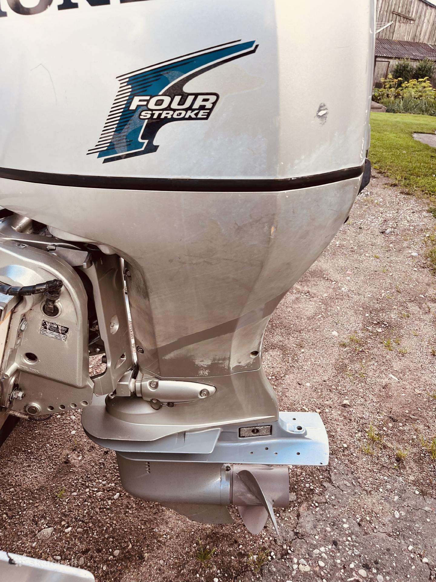 Honda Bf90, Четырехтактные подвесные