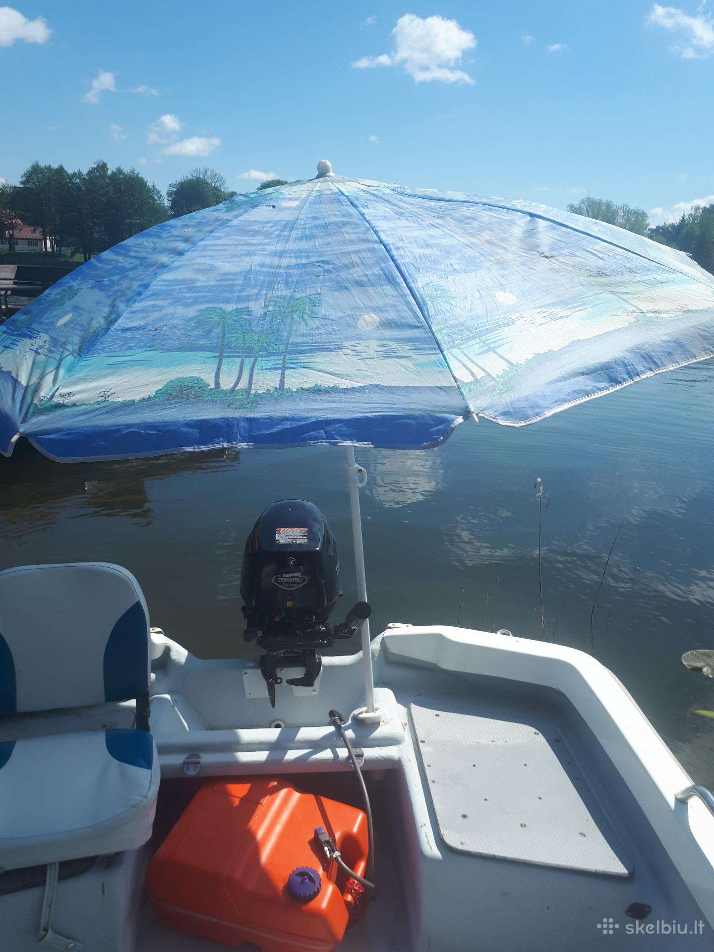 Astra, plastic boats