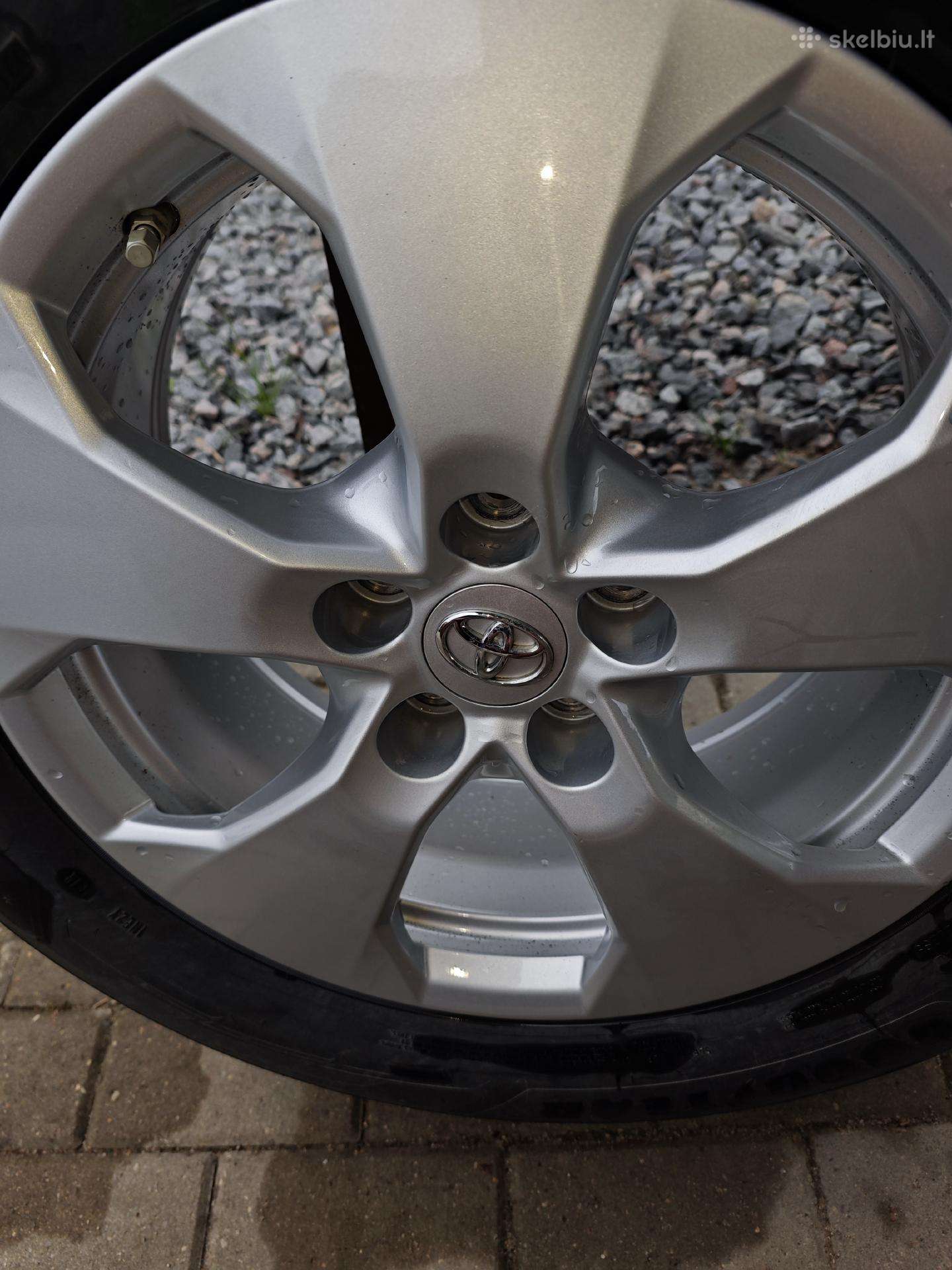 Toyota, light alloy, R17