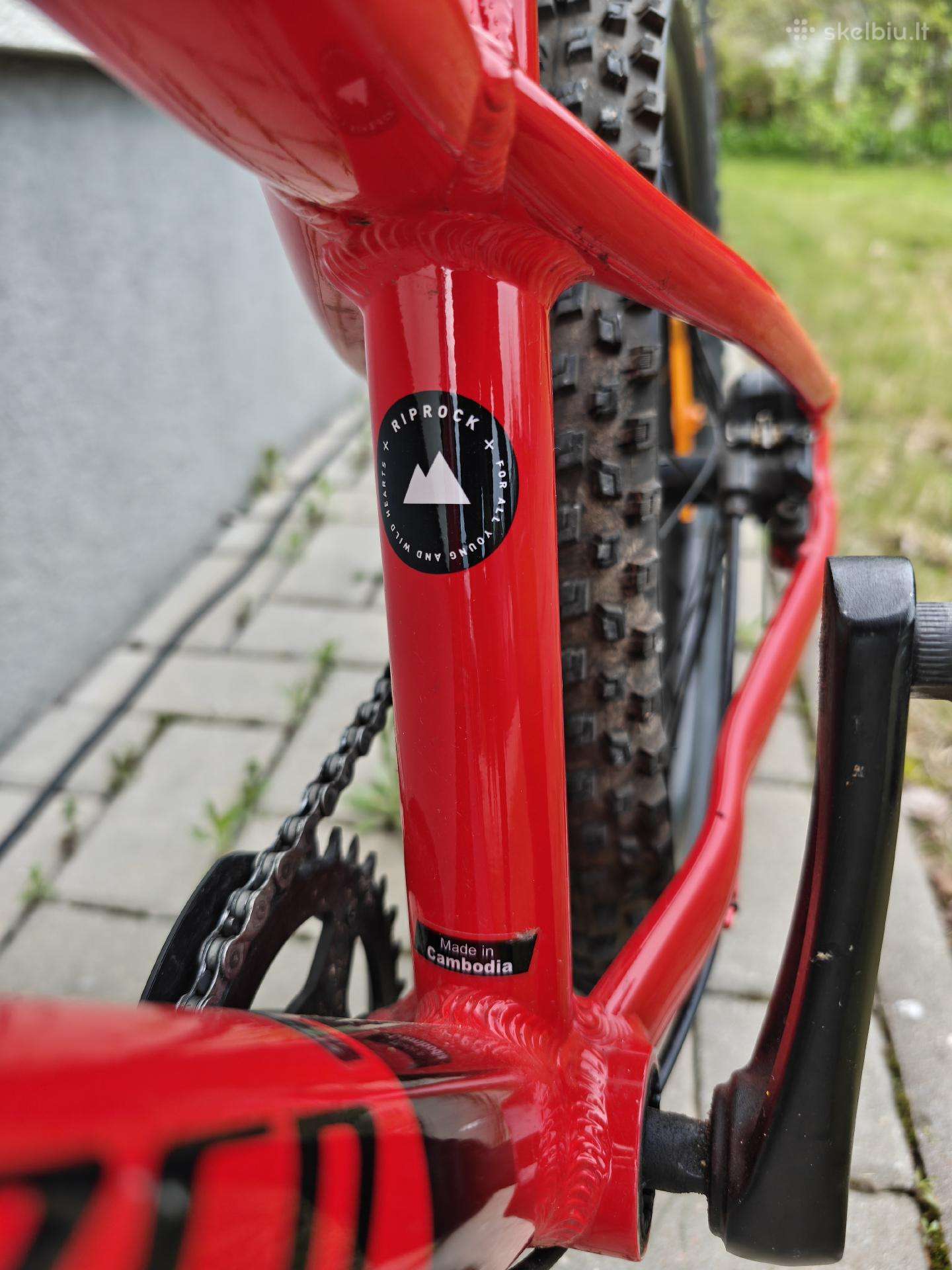 Детский велосипед Specialized