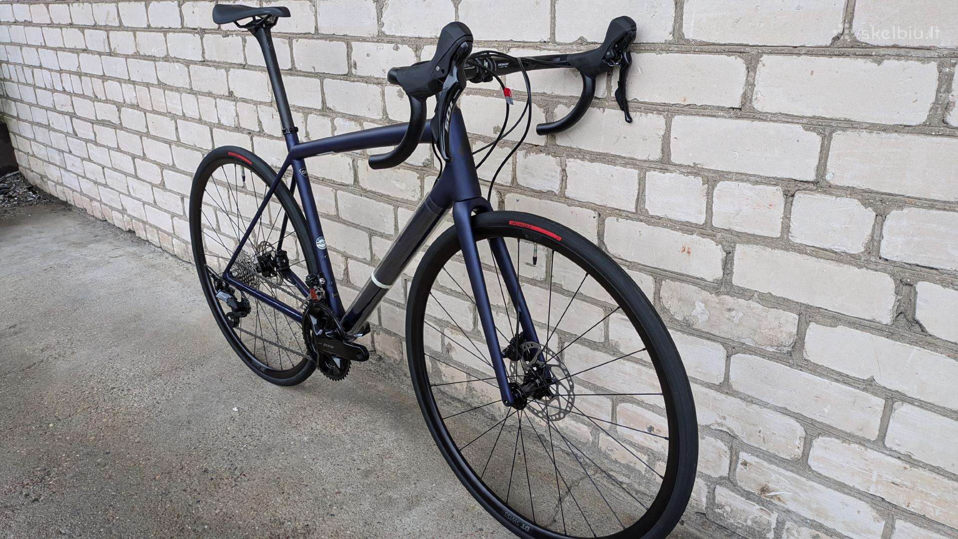 Plento, sportinis dviratis Specialized 28″