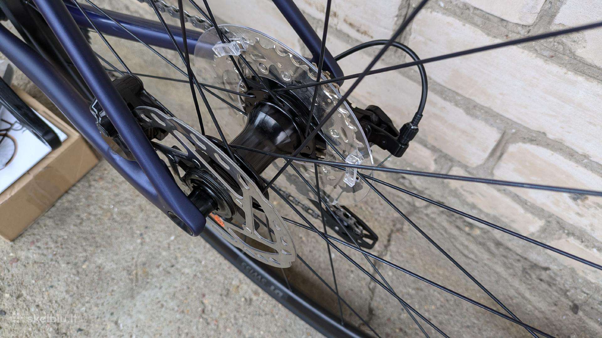 Plento, sportinis dviratis Specialized 28″