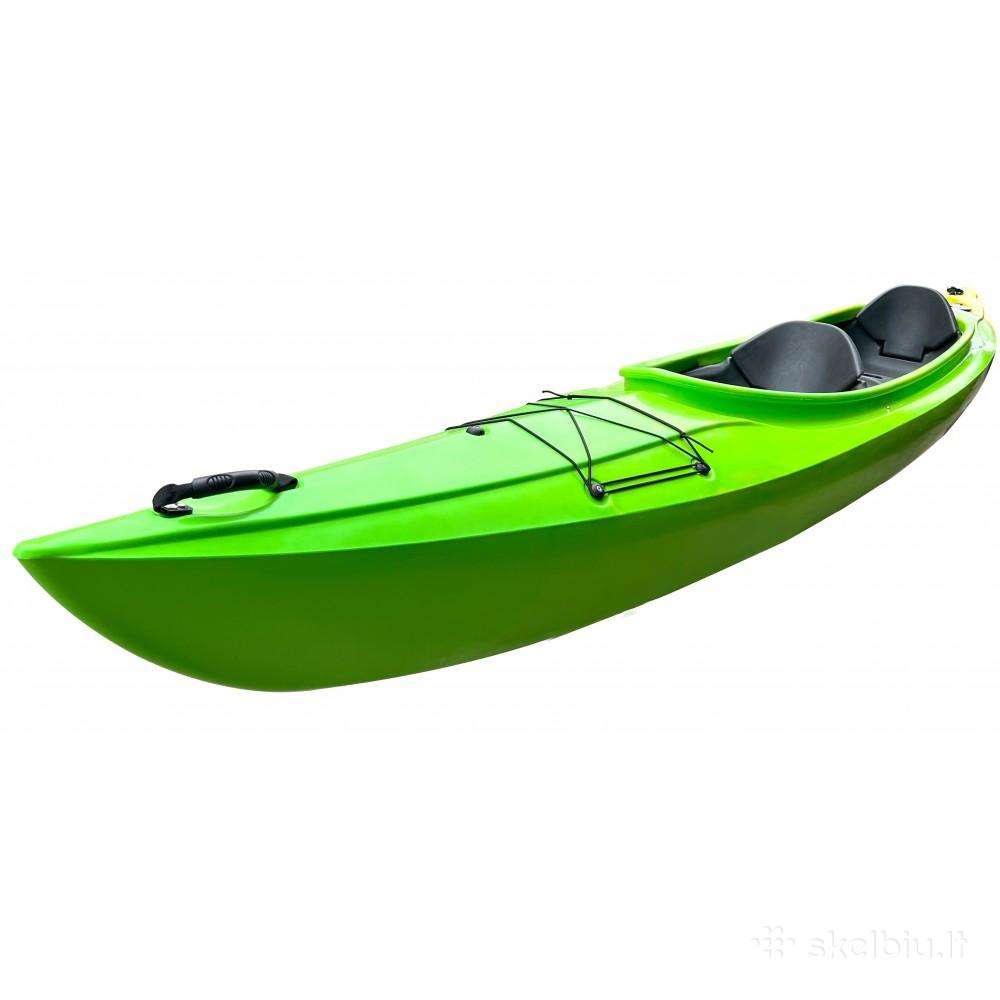 Amber, kayaks