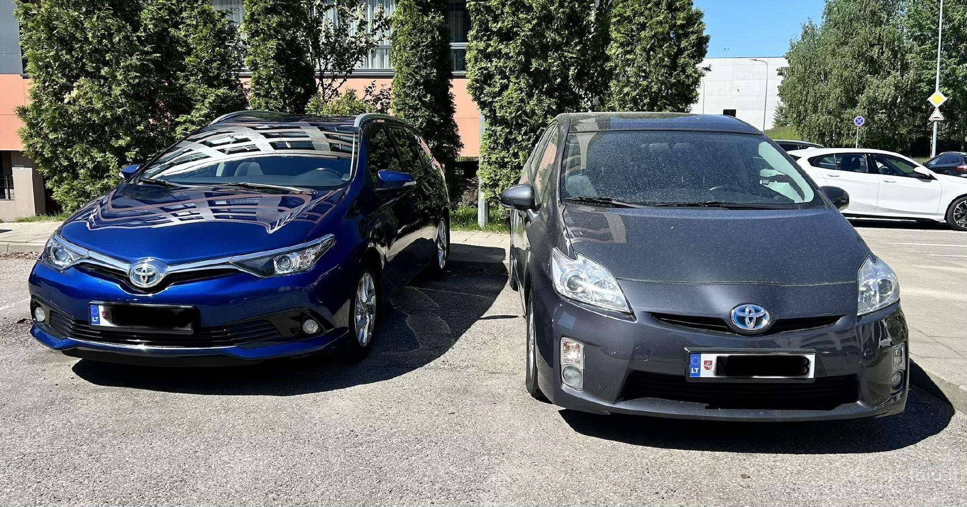 Toyota Auris, universalas