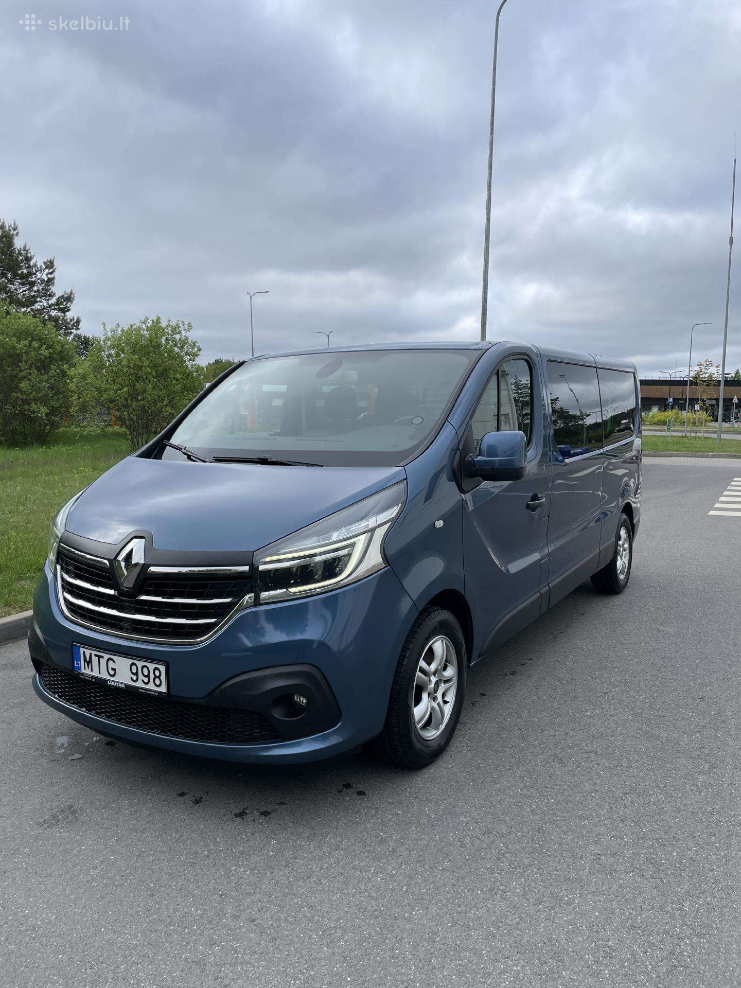 Renault Trafic, passenger minibus