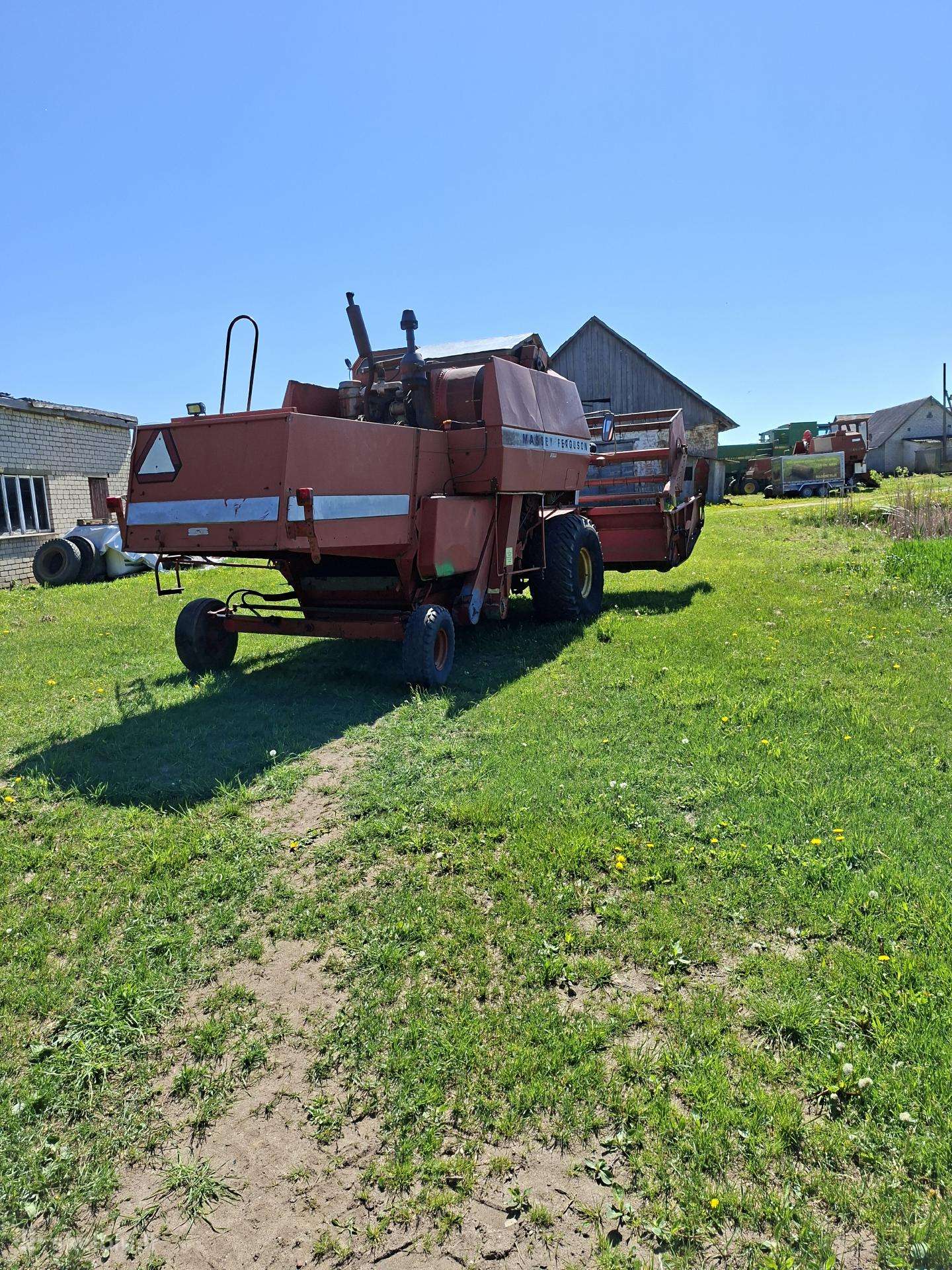 Massey Ferguson 506, комбайны