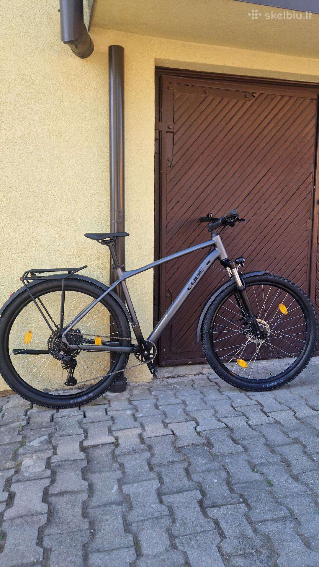 Mountain bike Cube