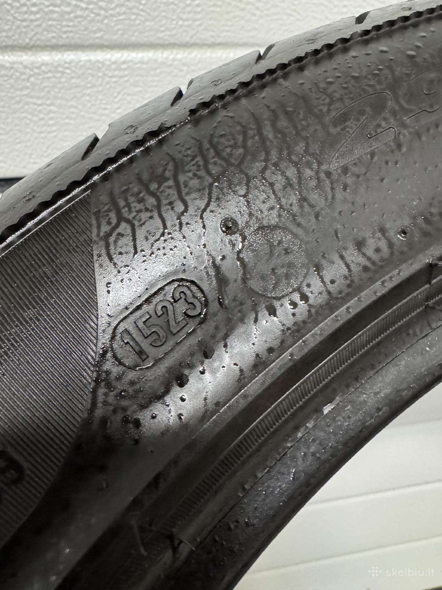 Pirelli, summer 295/40 R20