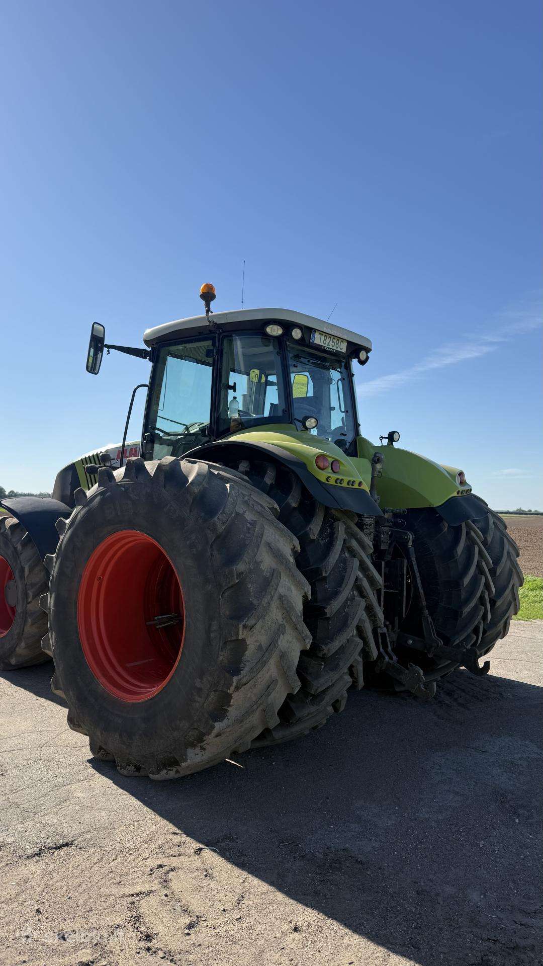 Claas 850, traktoriai