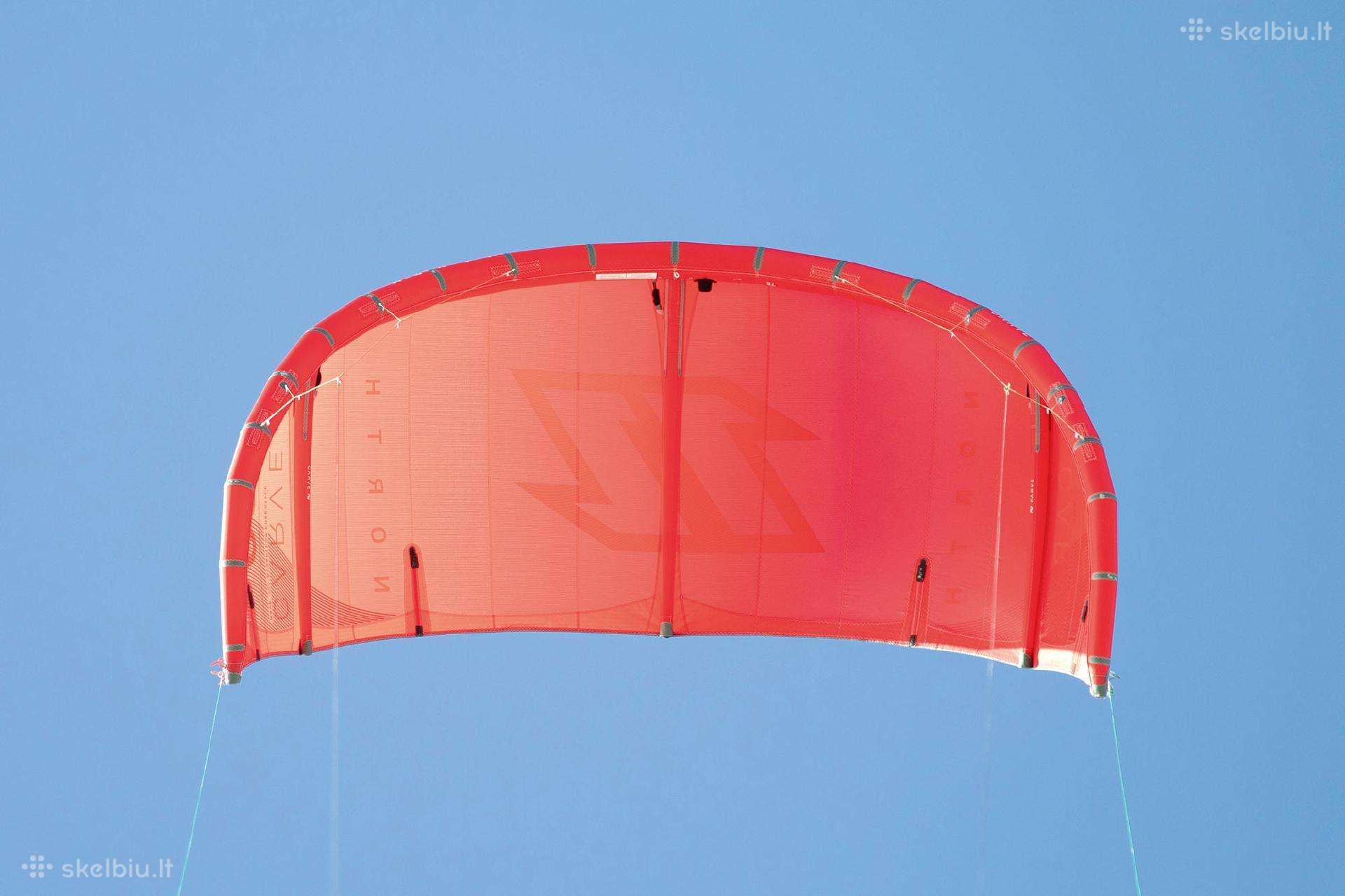 North Carve 7m + baras ir hidrofoilo komplektas.