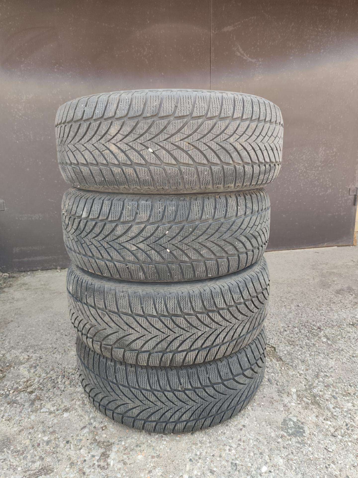 Goodyear, winter 225/50 R18