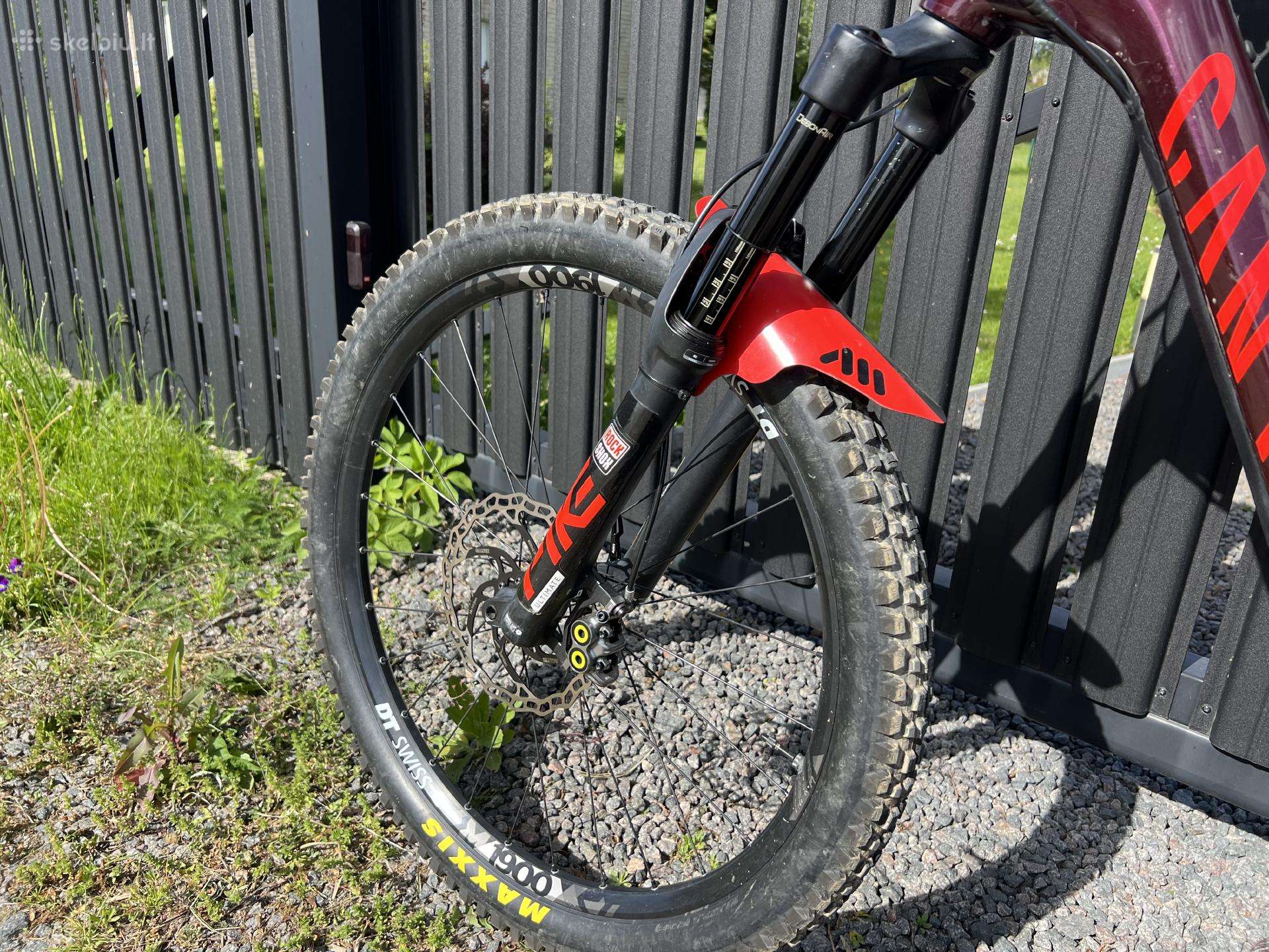 Kalnų dviratis Canyon 27.5″