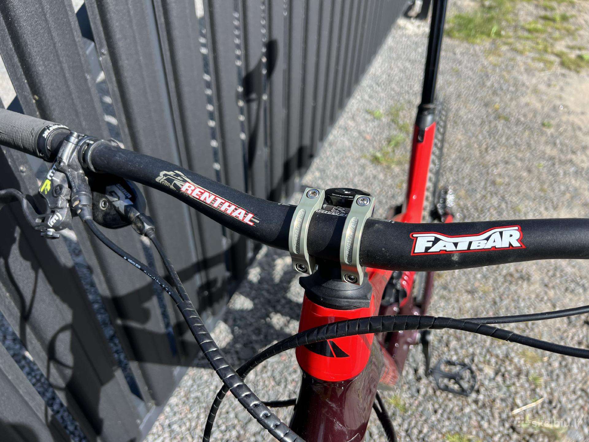 Kalnų dviratis Canyon 27.5″