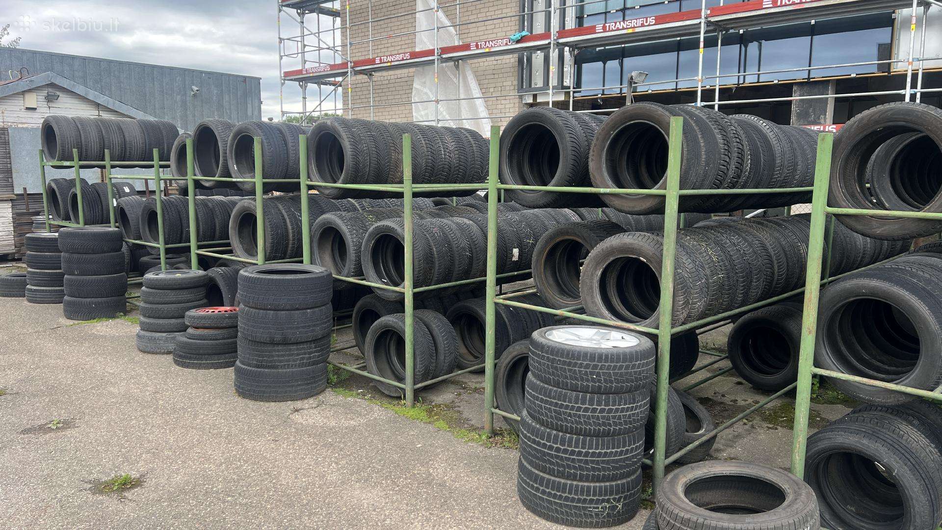 Metaliniai padangų stelažai