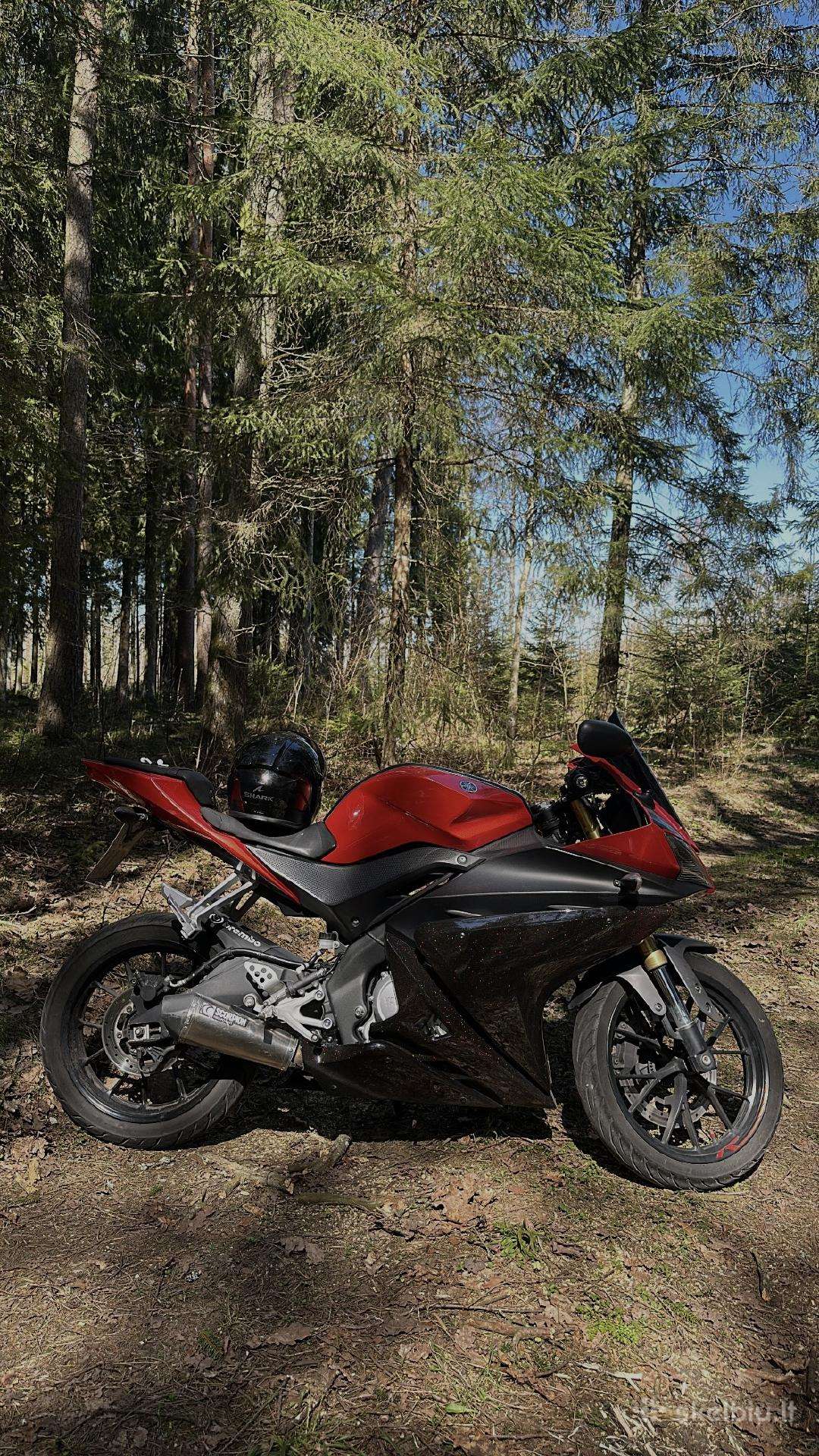 Yamaha YZF 125cc, superbikes
