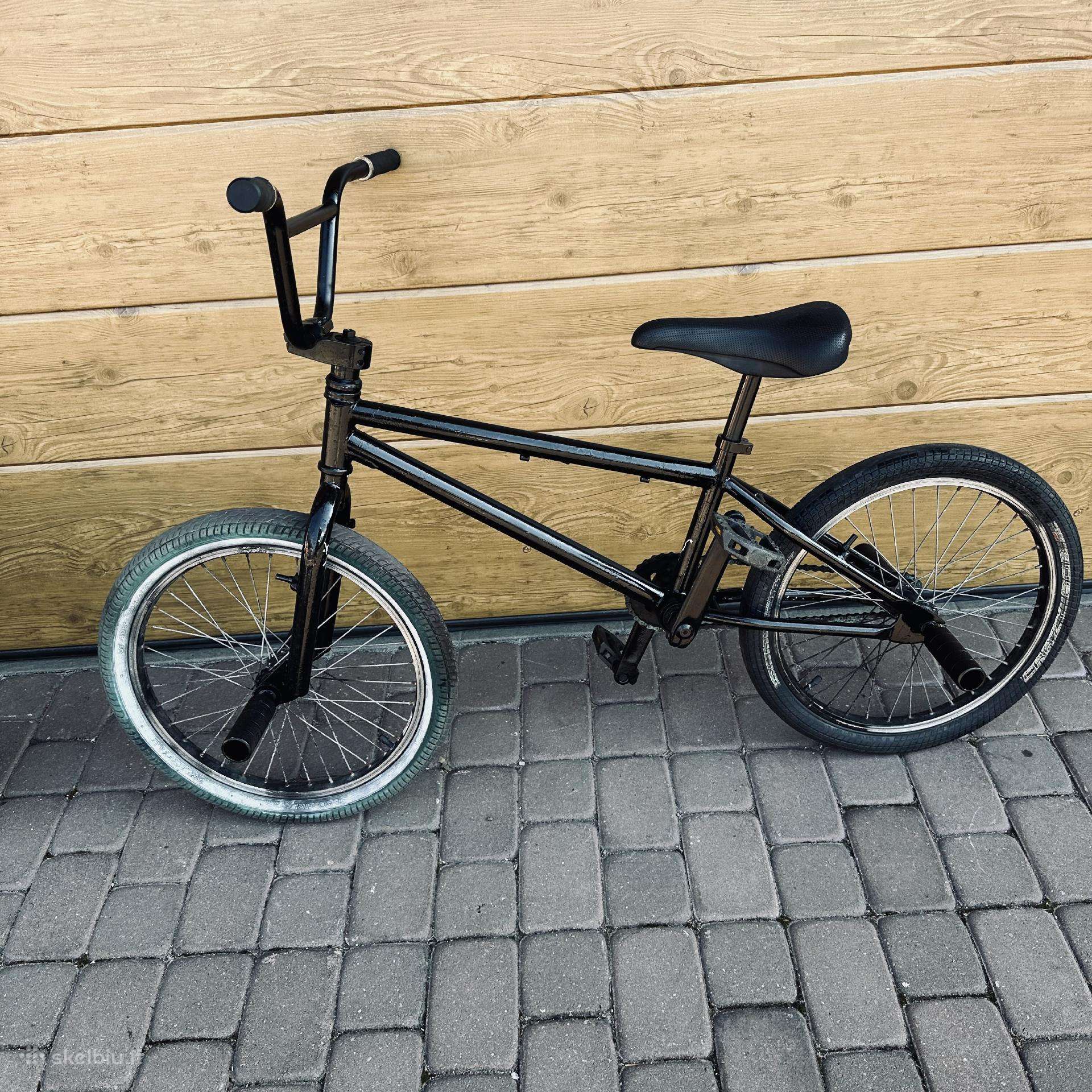BMX dviratis -Kita-