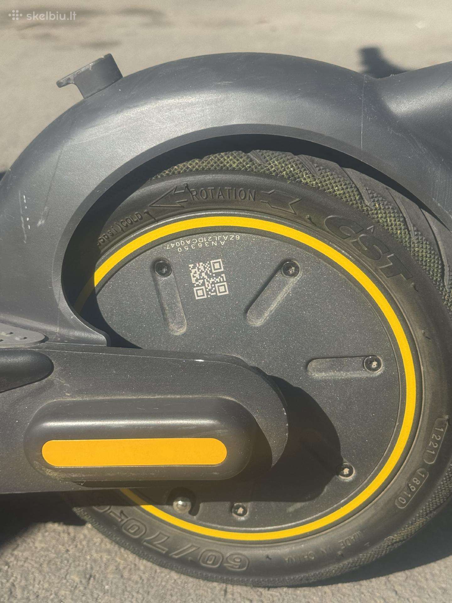 Для взрослых самокат Ninebot By Segway