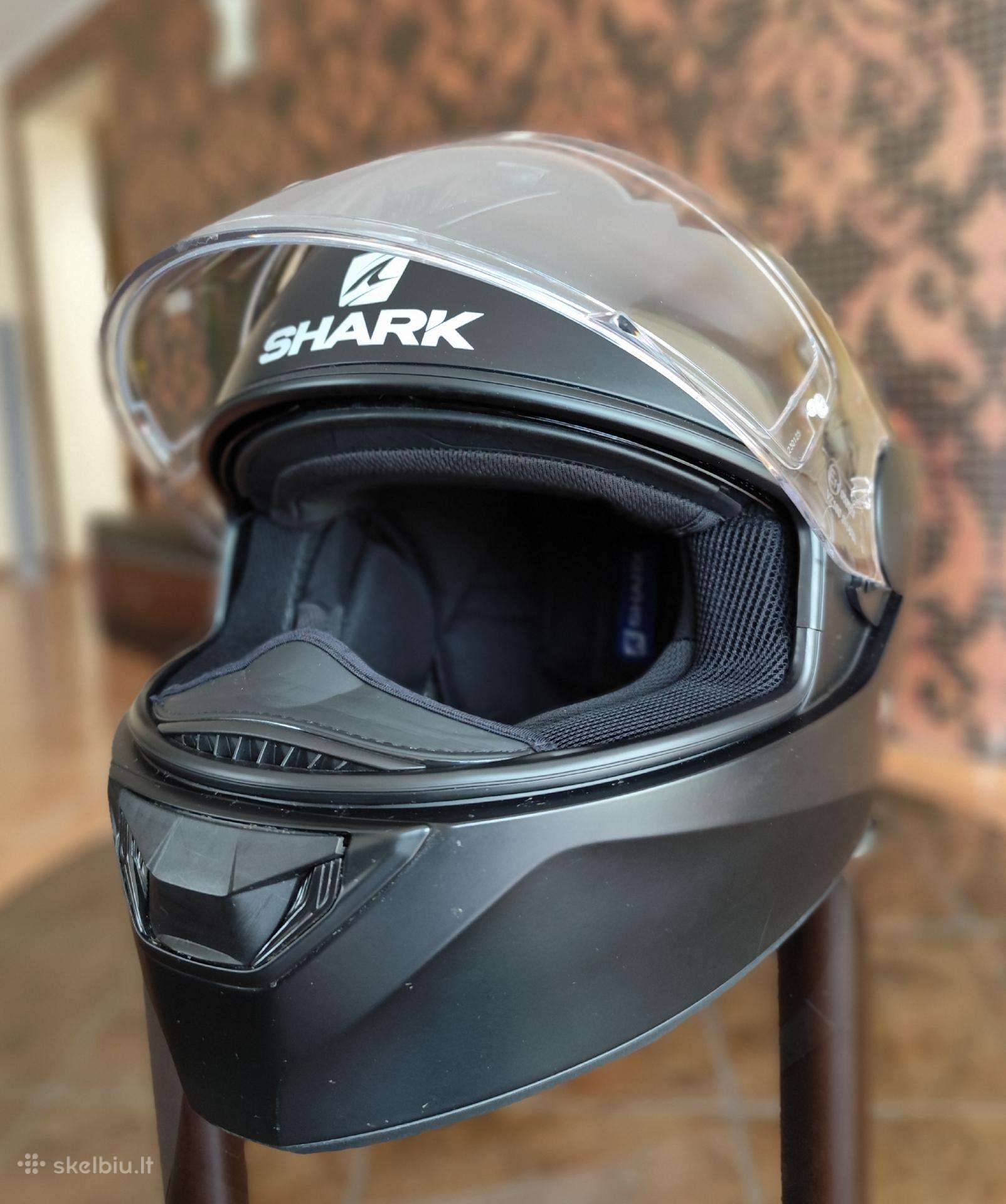 Shark, full-face