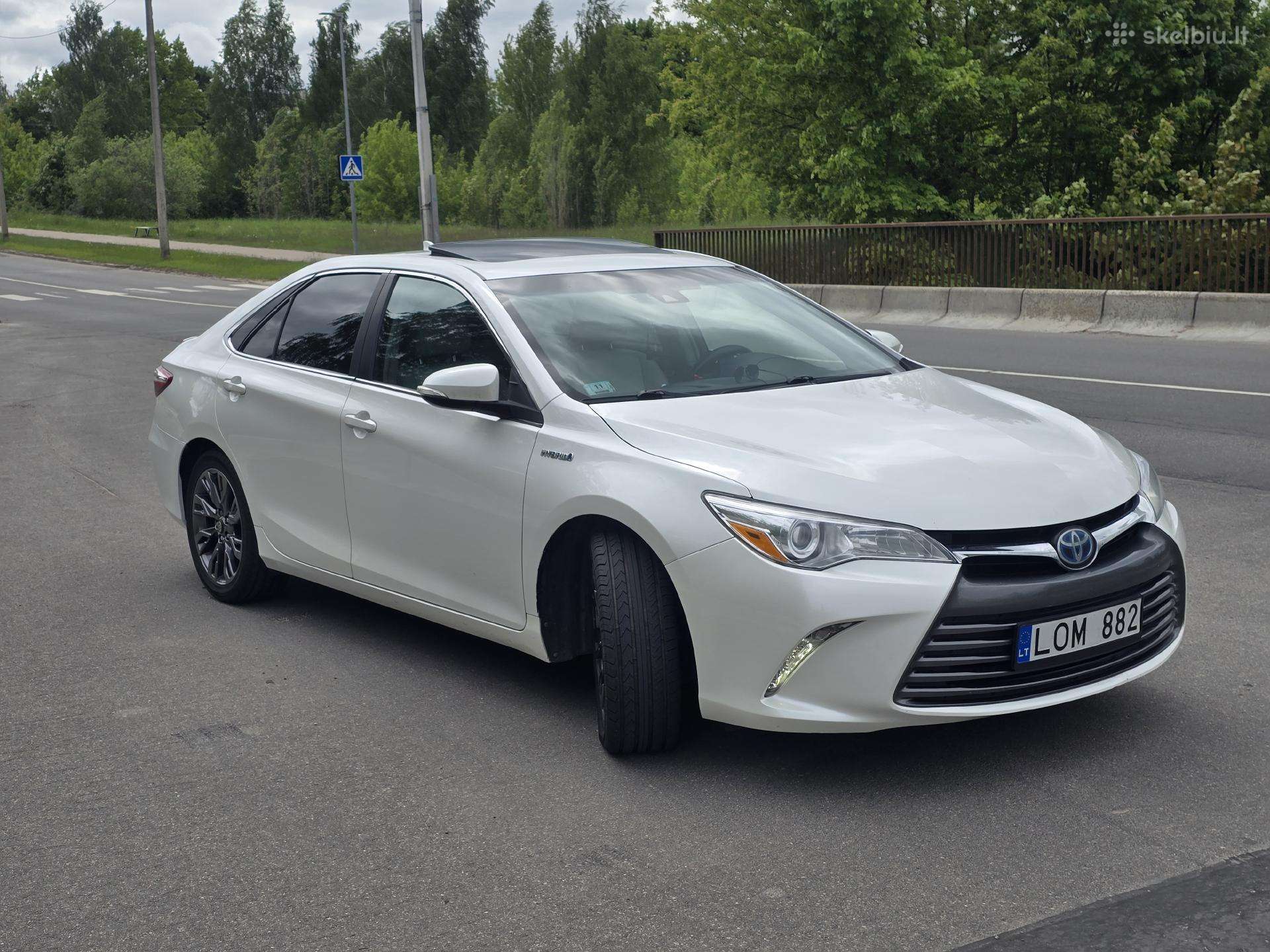 Camry hibridas