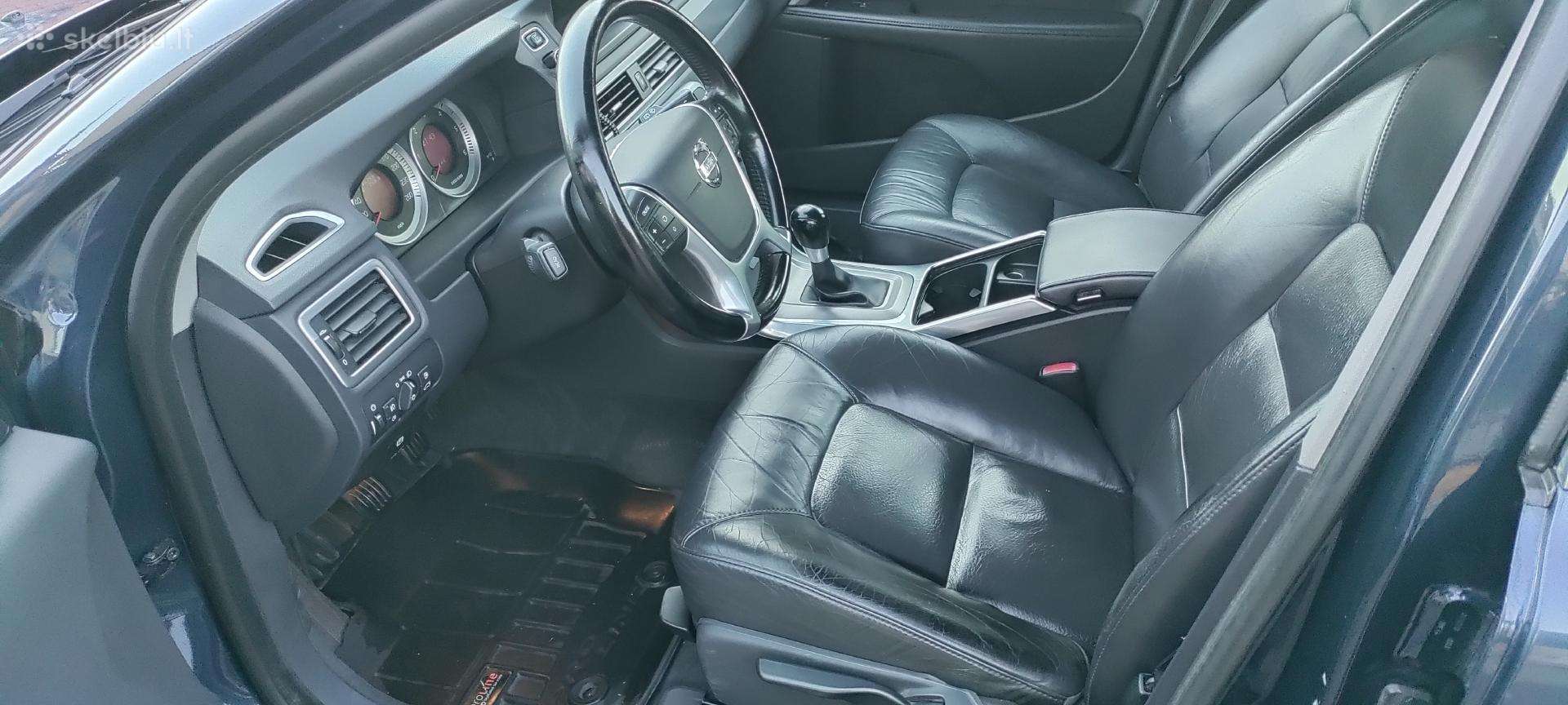 Volvo V70, 2.0 l., wagon