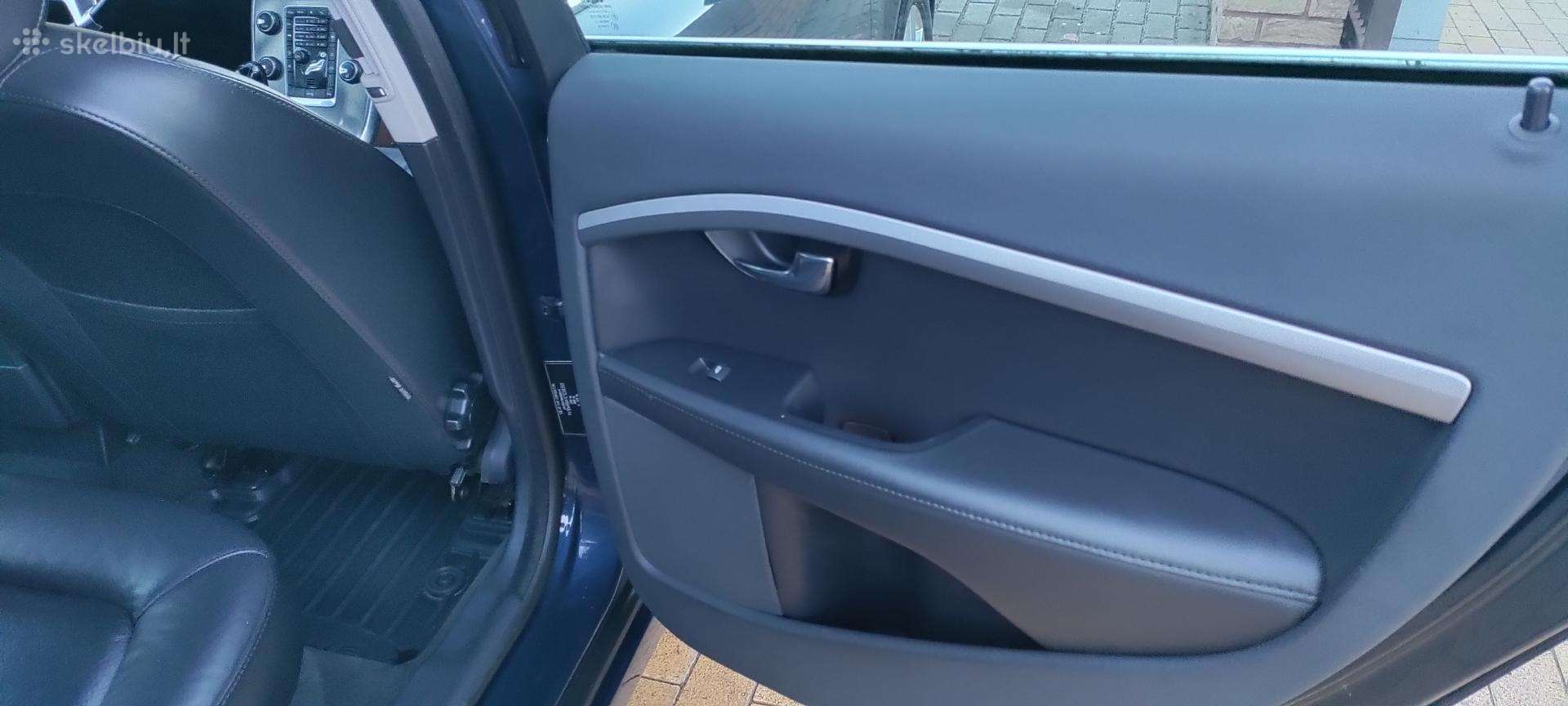 Volvo V70, 2.0 l., wagon