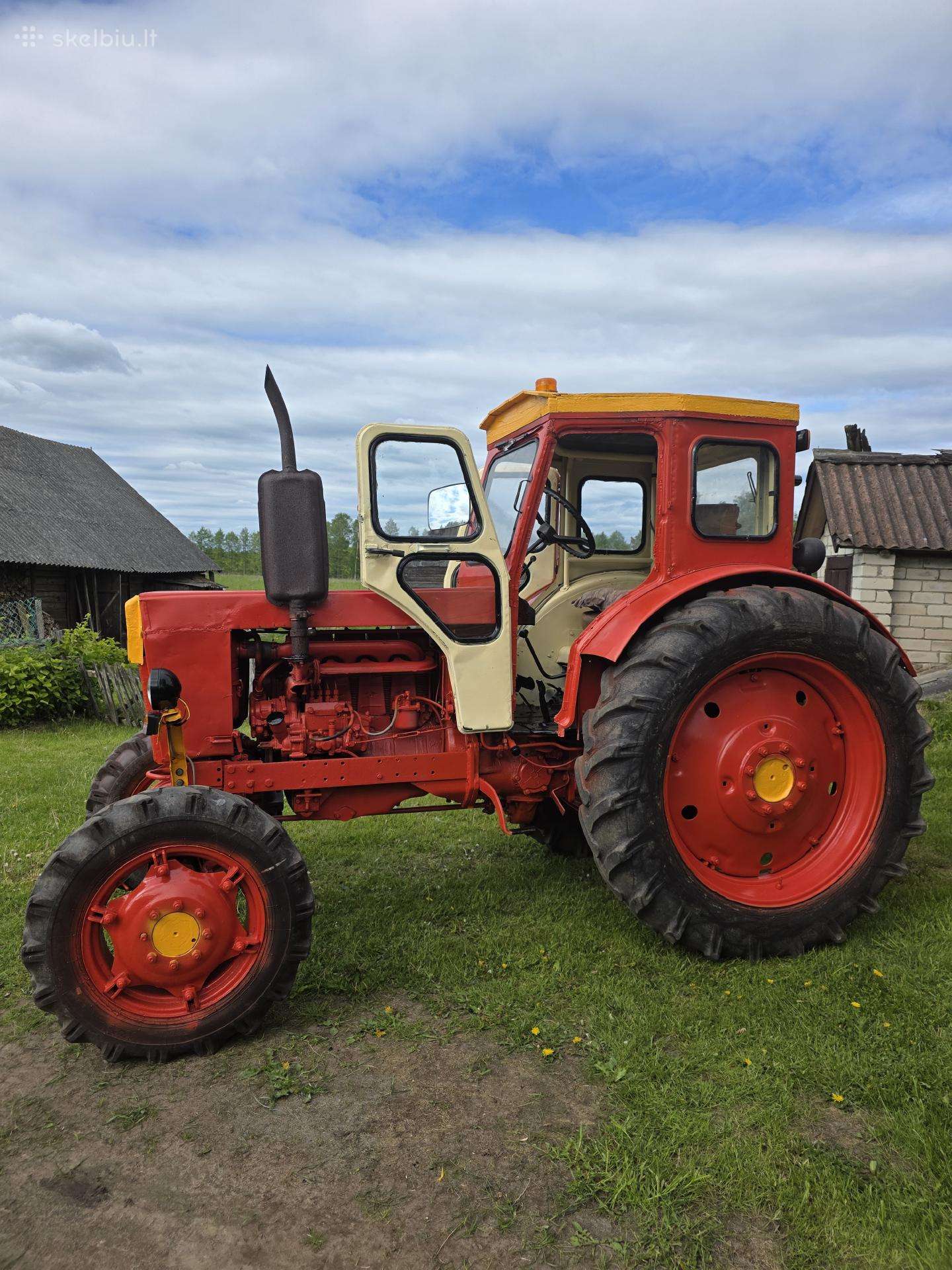 LTZ 40, traktoriai