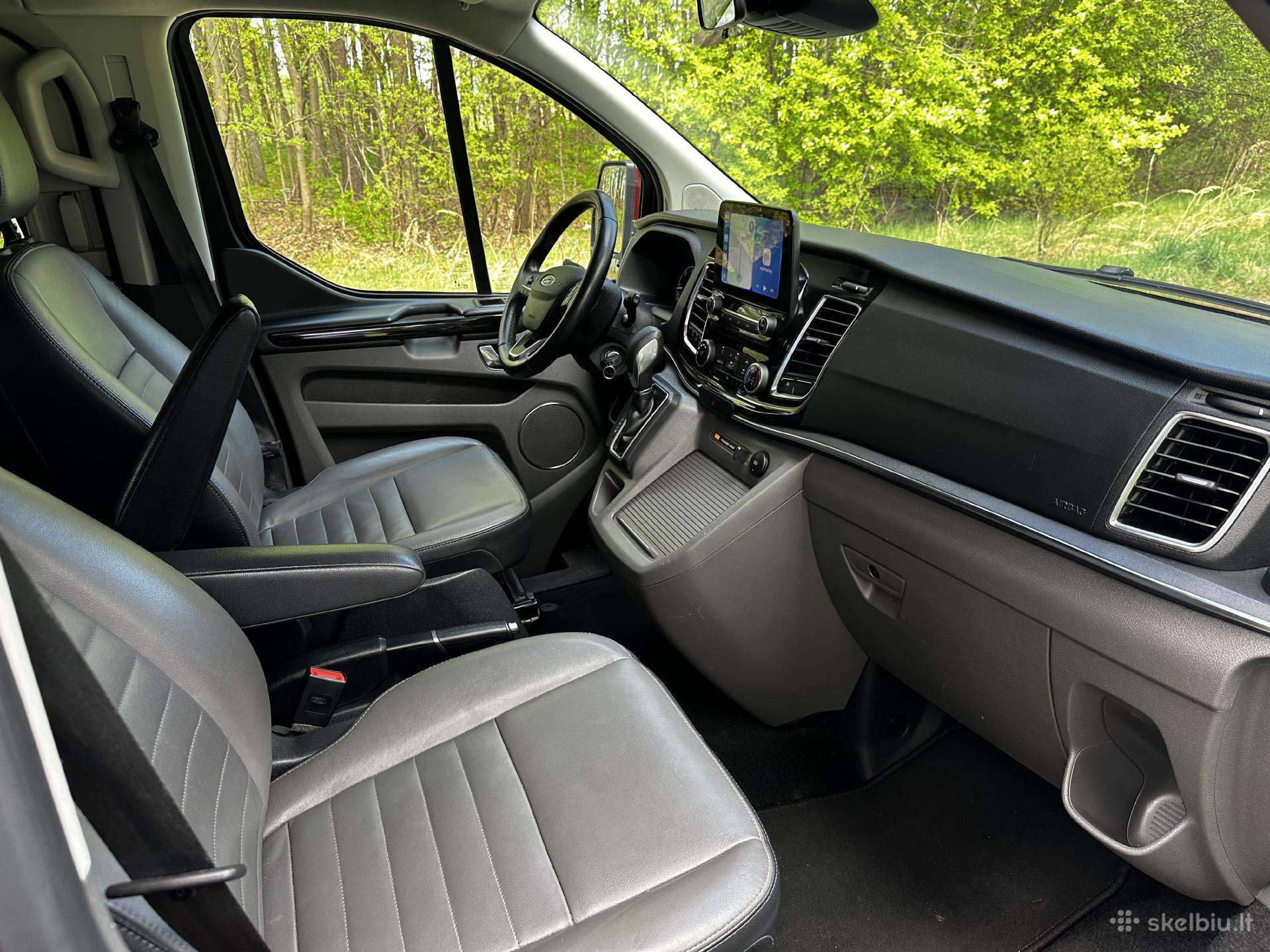 Ford Tourneo Custom, keleivinis mikroautobusas
