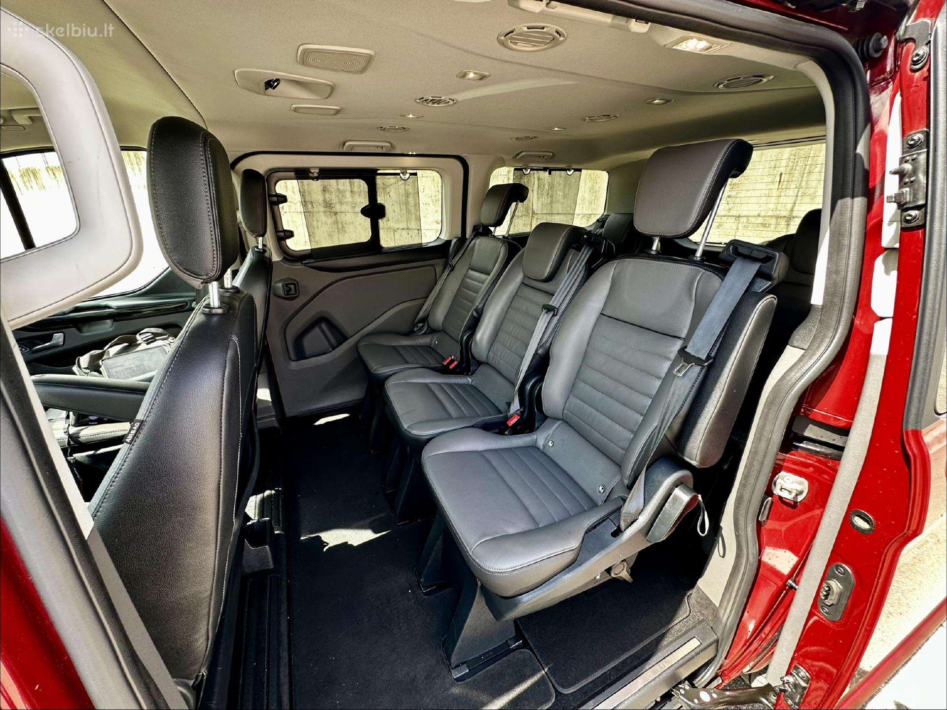 Ford Tourneo Custom, keleivinis mikroautobusas