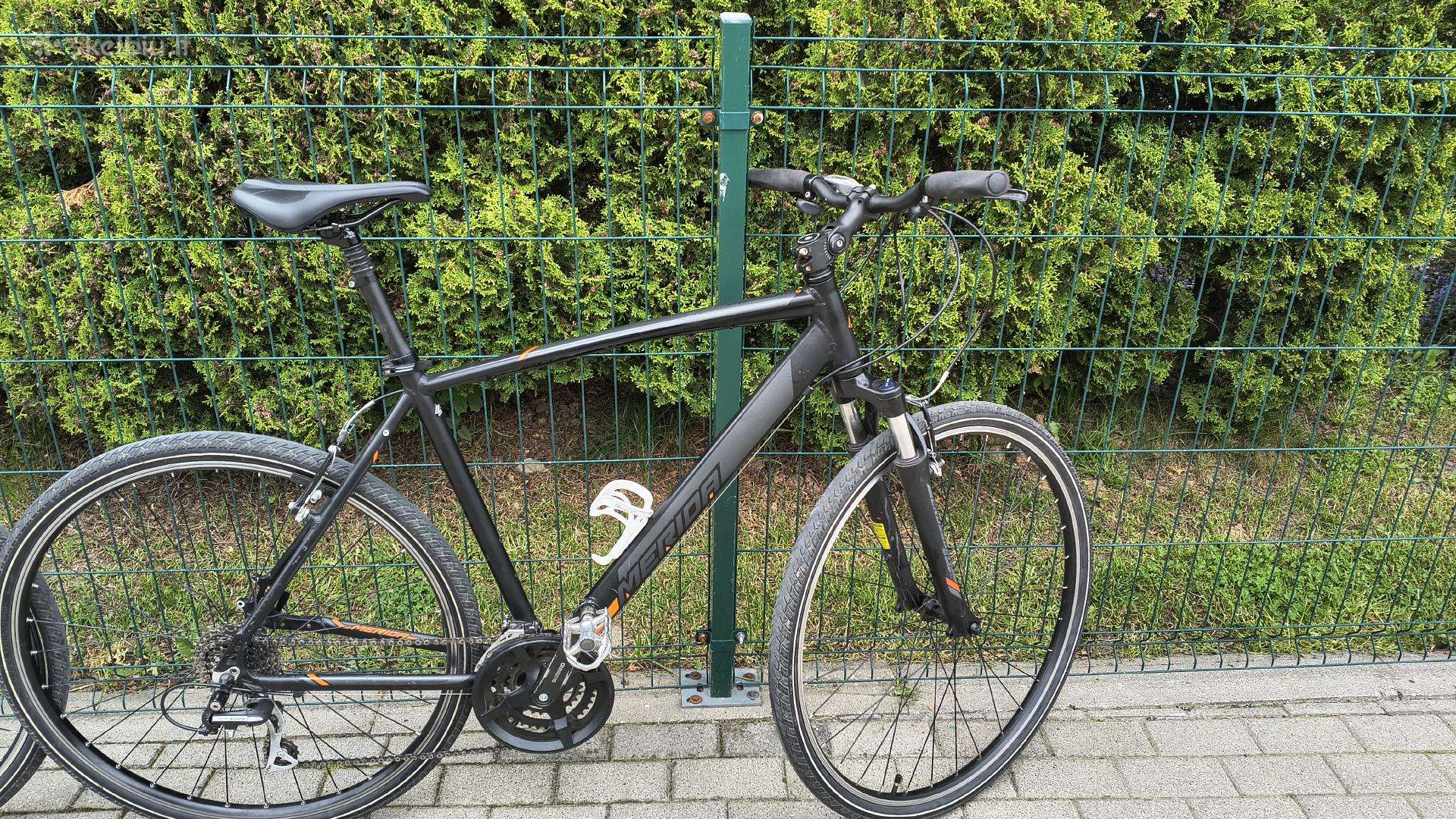 Merida Crossway hibridinis dviratis