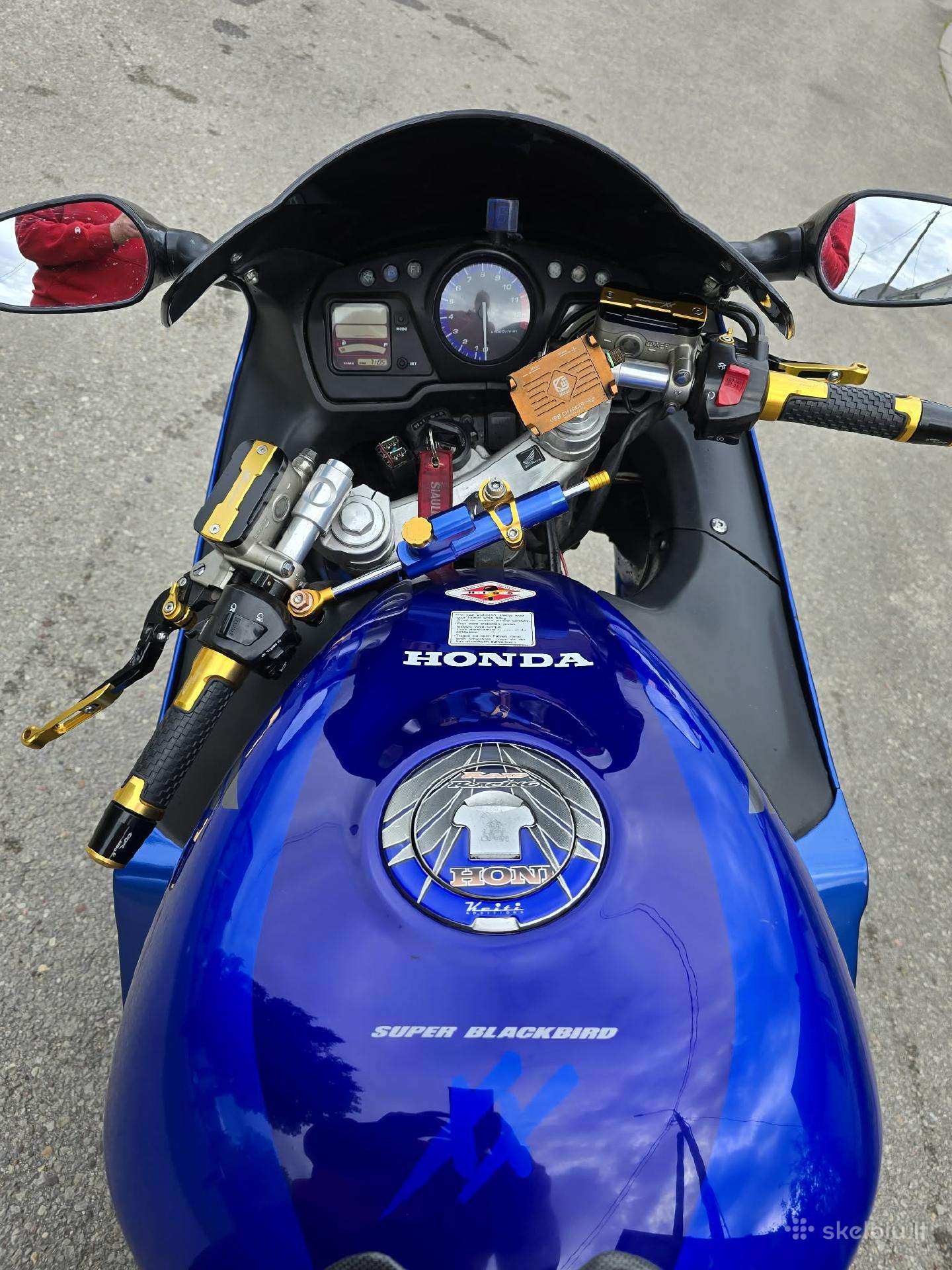 Honda CBR 1100cc, спортбайки / superbikes