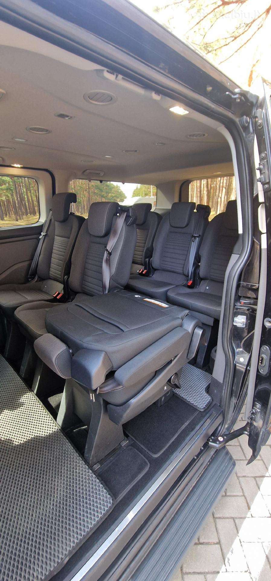 Ford Tourneo Custom, keleivinis mikroautobusas