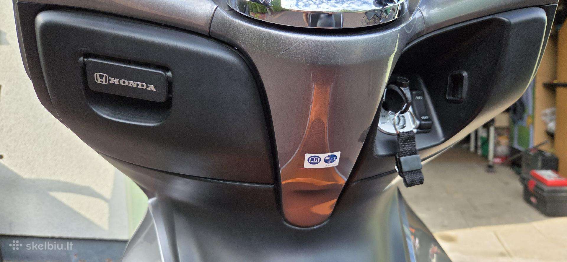 Honda PCX 125cc, motoroleriai / mopedai
