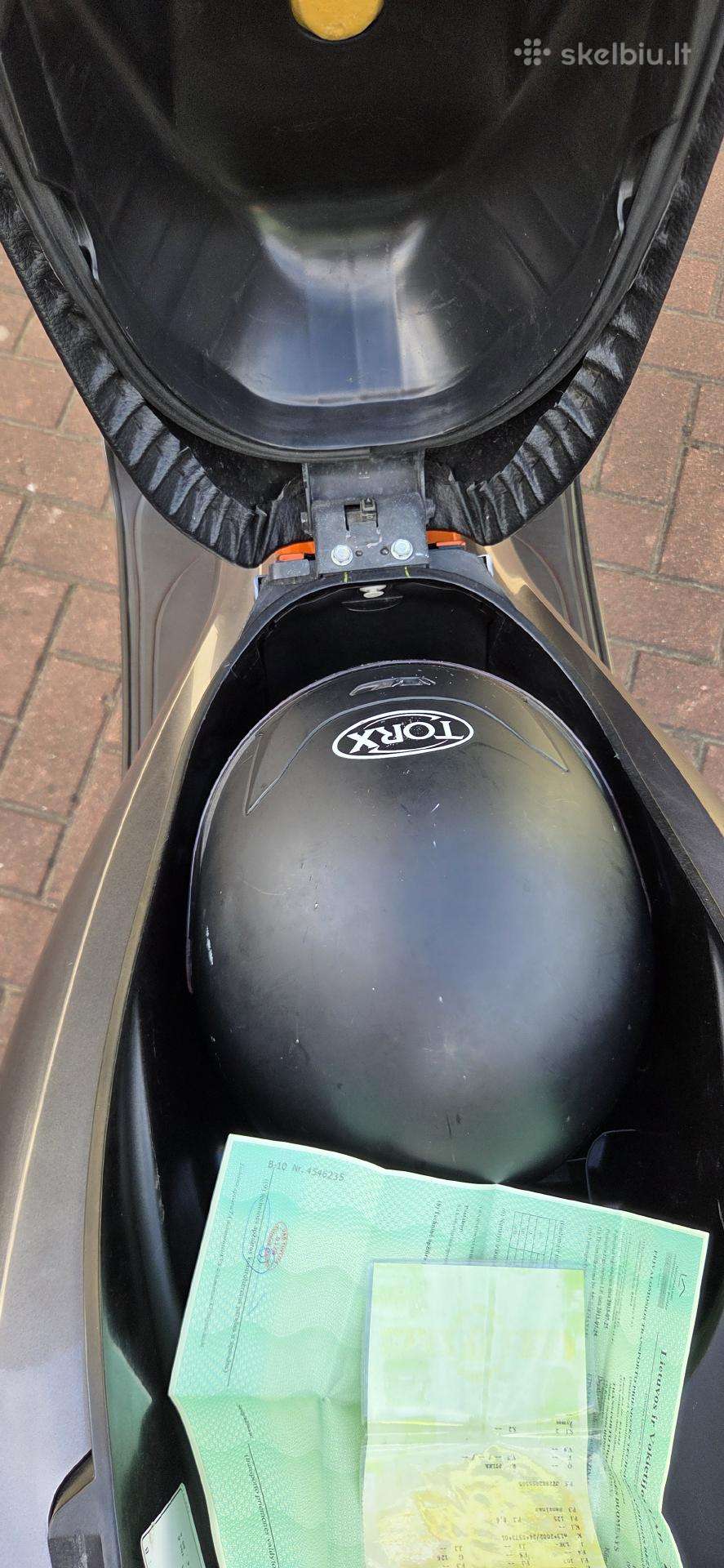 Honda PCX 125cc, motoroleriai / mopedai