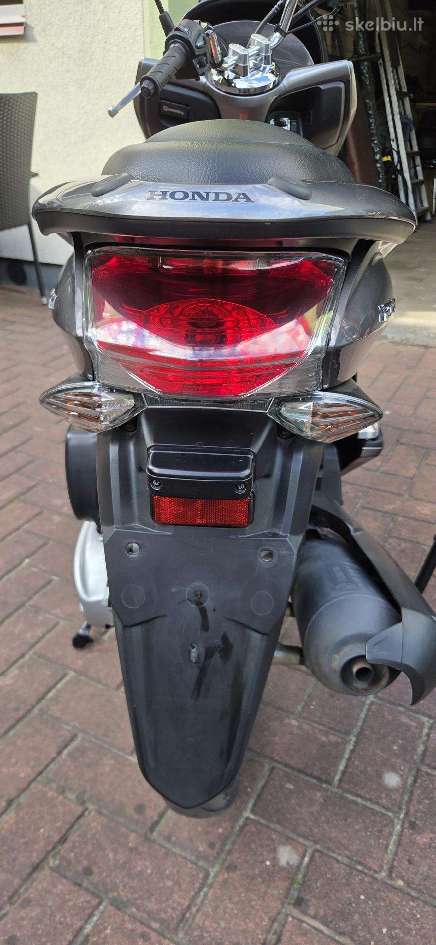 Honda PCX 125cc, motoroleriai / mopedai
