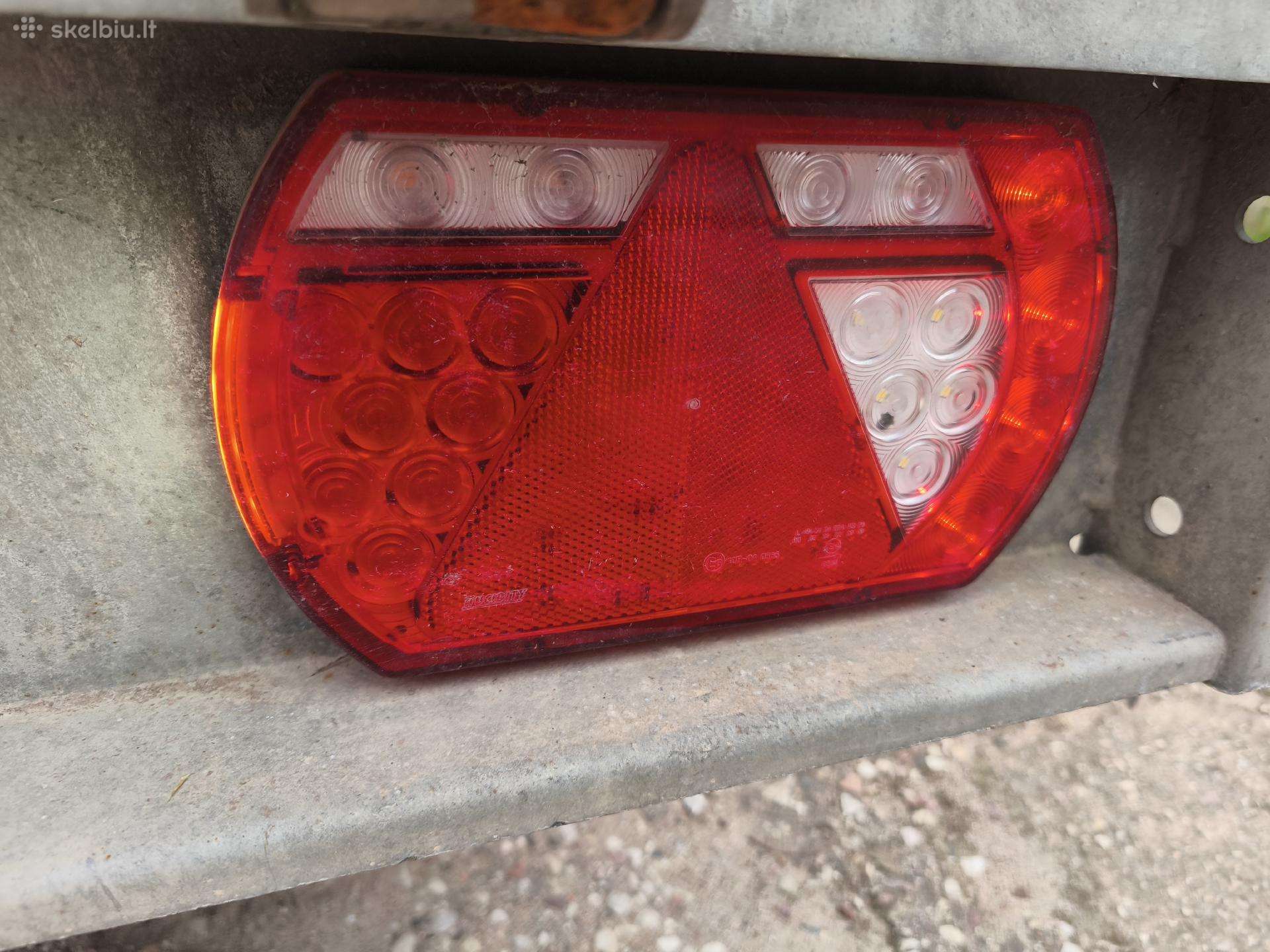 Respo, passenger car trailers