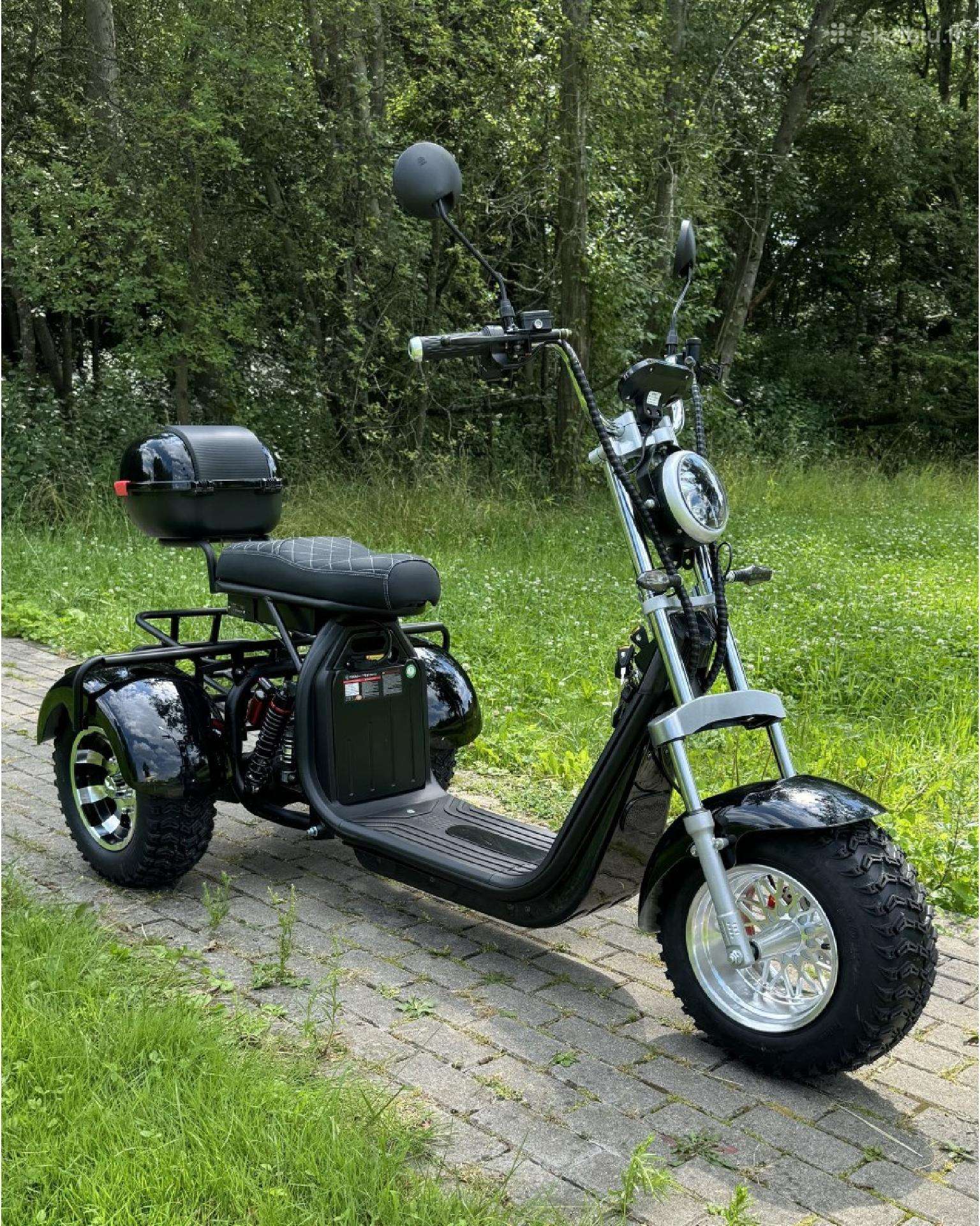 -Kita- -kita-, trikes