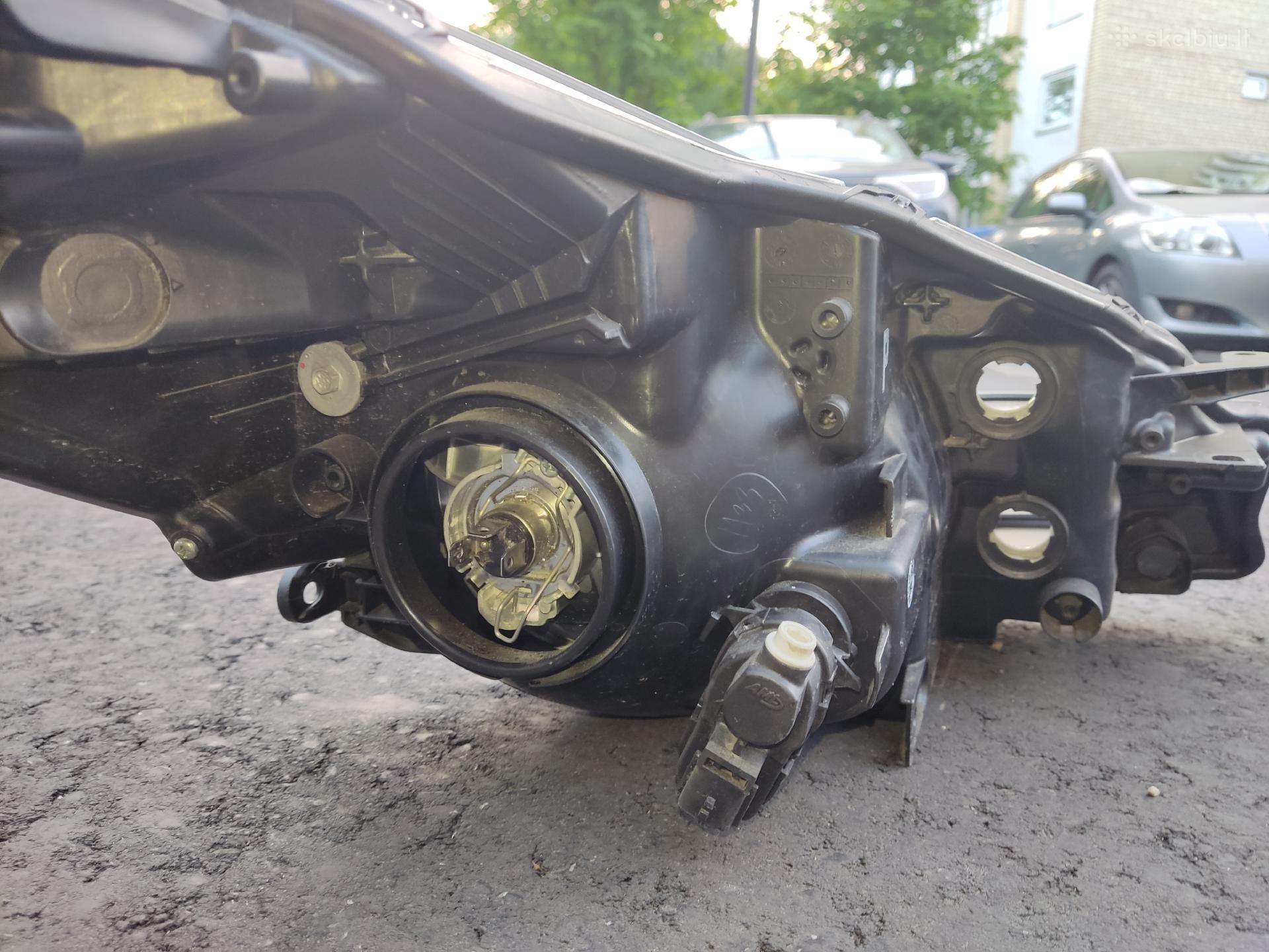 Toyota Yaris lights