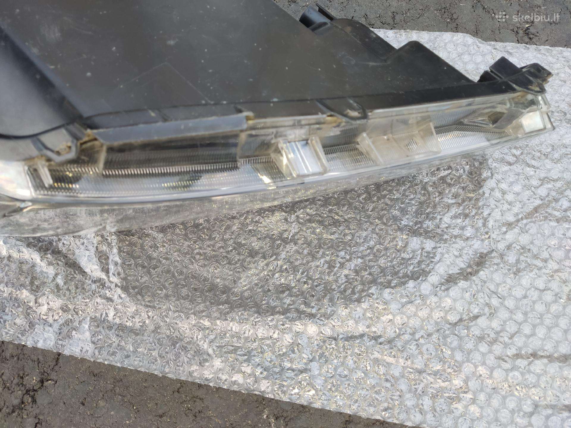 Toyota Yaris lights