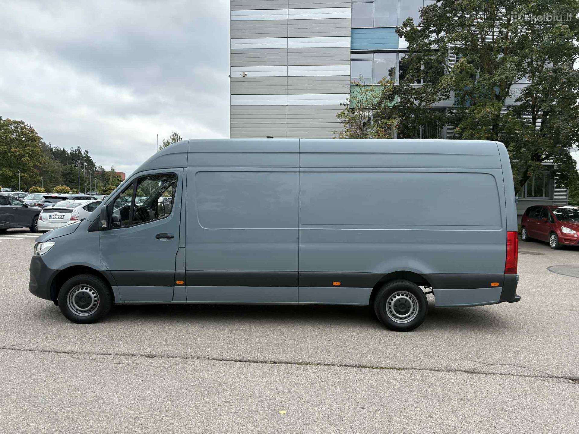 Mercedes-Benz Sprinter, cargo van