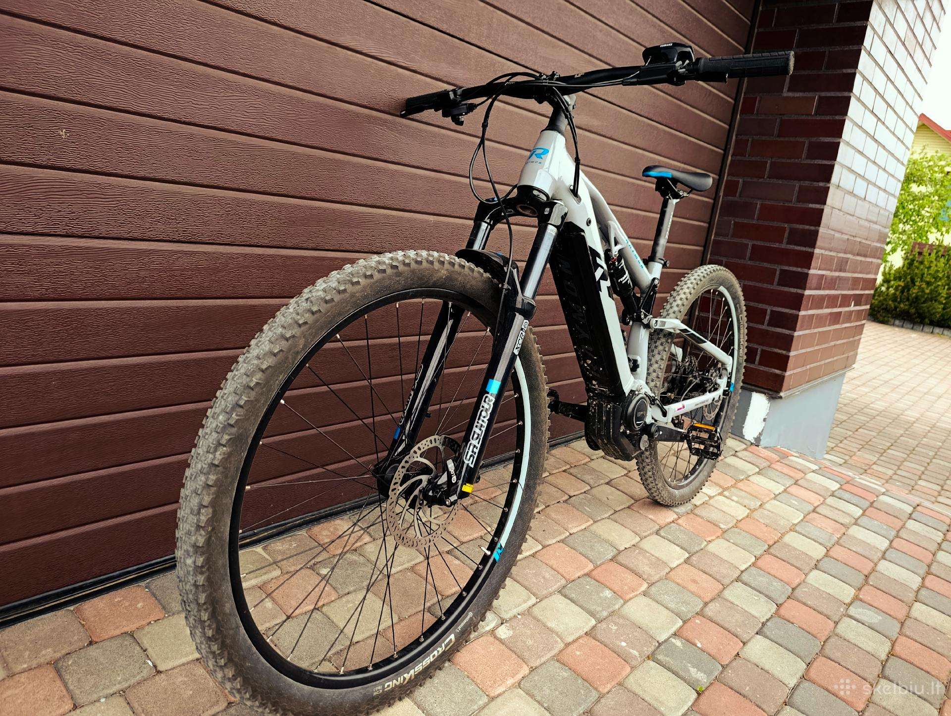 Electric bike Cube