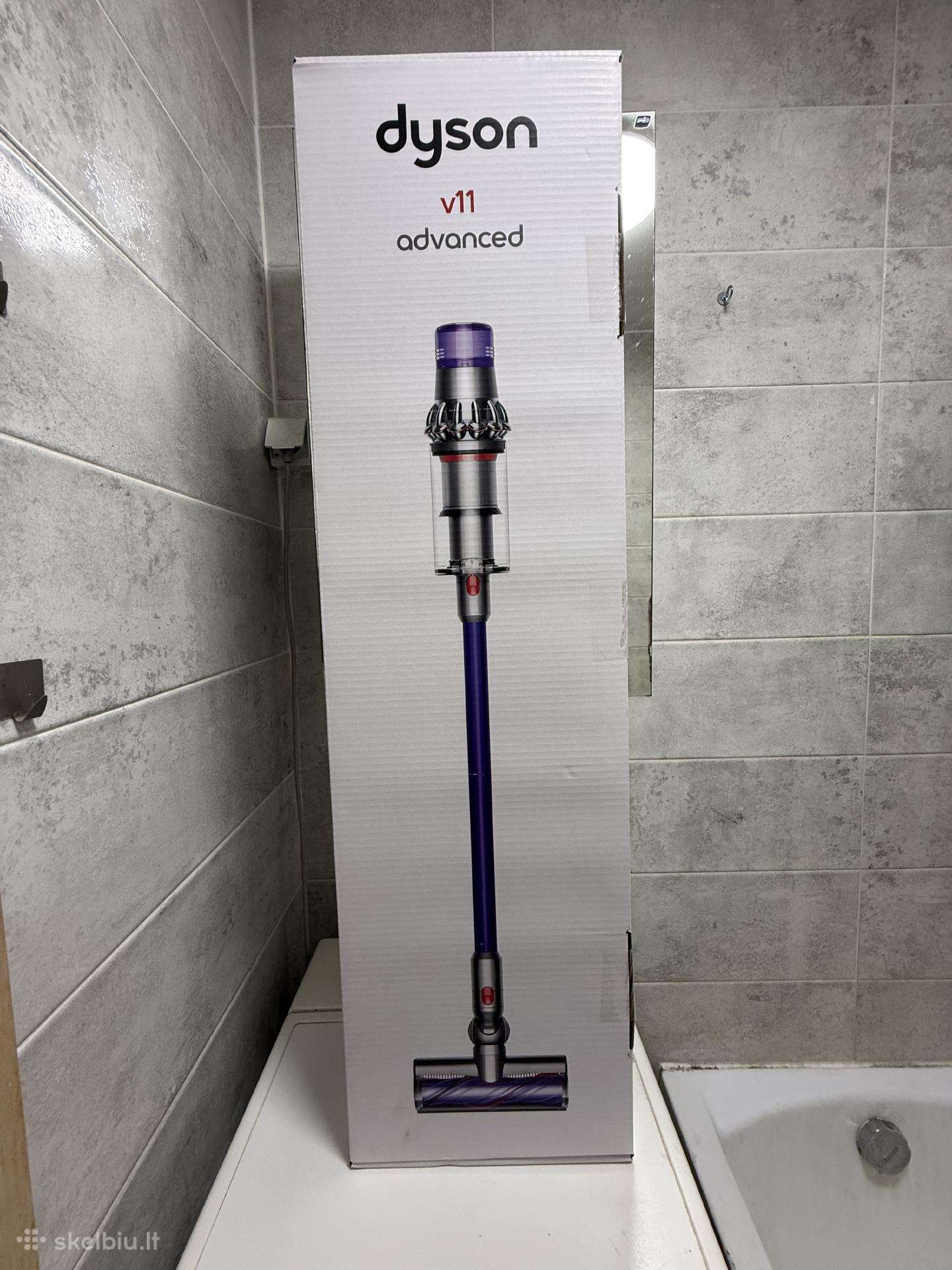 Dyson V11 Advanced
